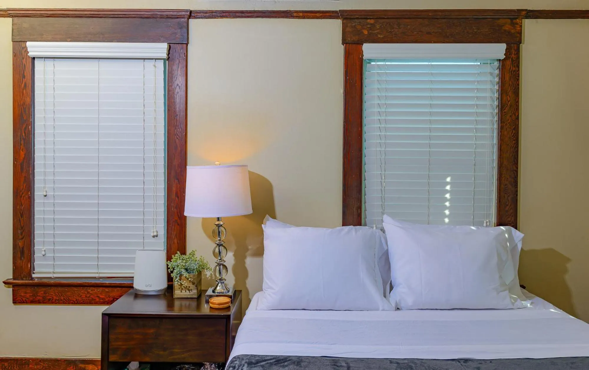 Bed in Fern House South Park Craftsman