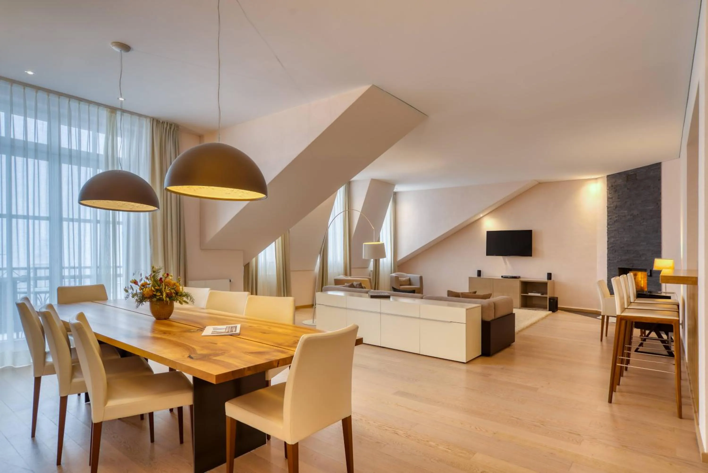 Dining area in Grand Hotel des Bains Kempinski