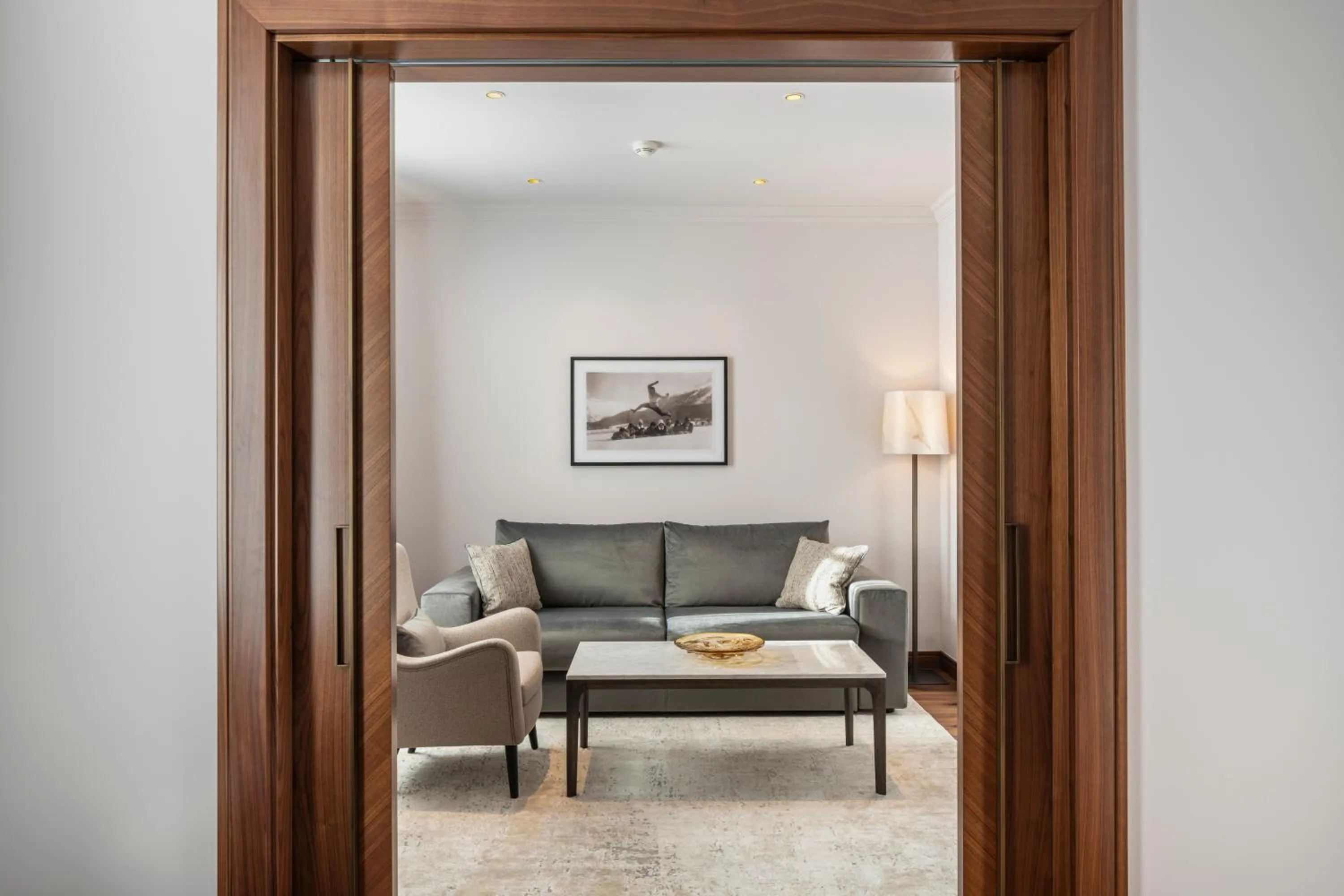 Living room in Grand Hotel des Bains Kempinski