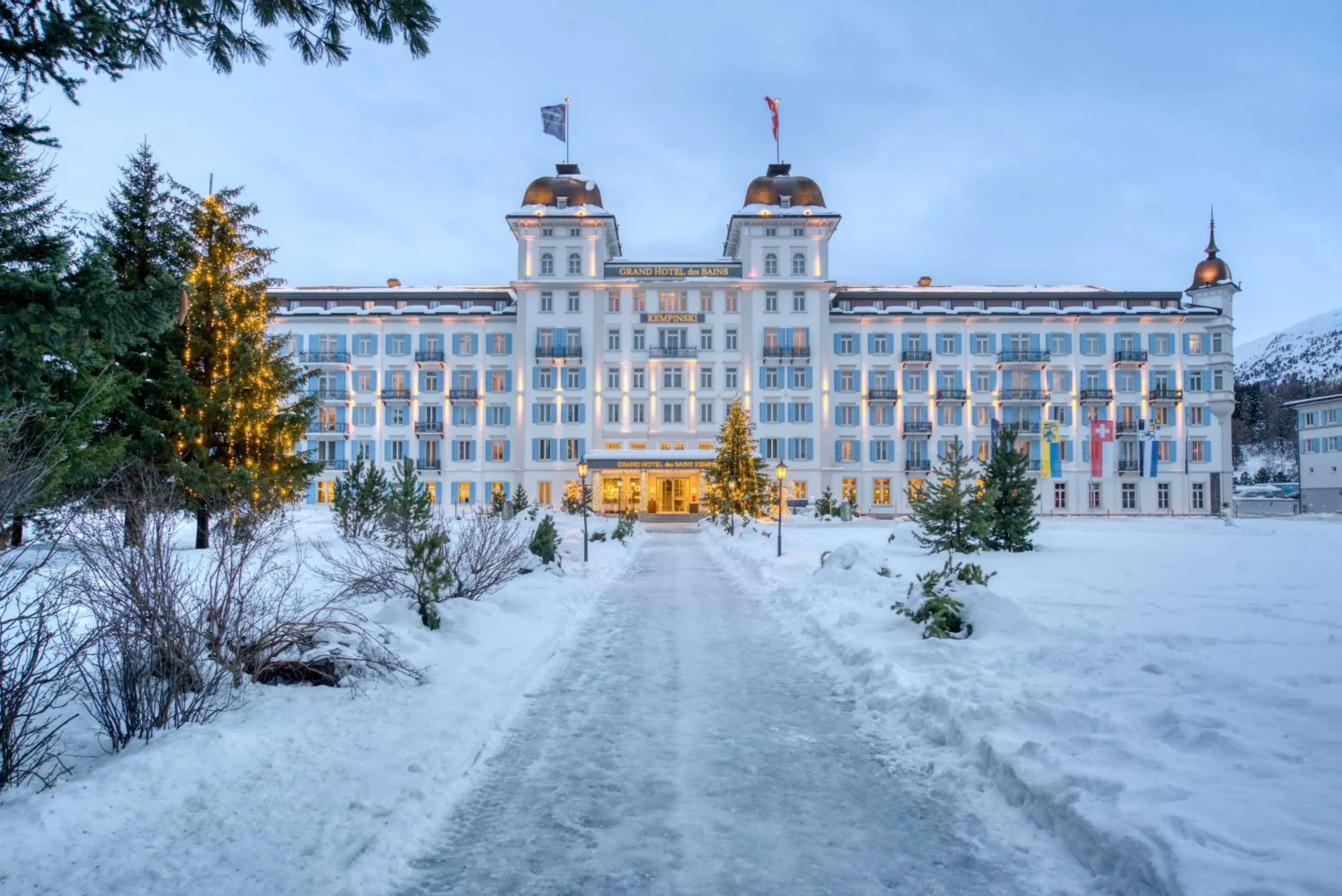 Property building in Grand Hotel des Bains Kempinski