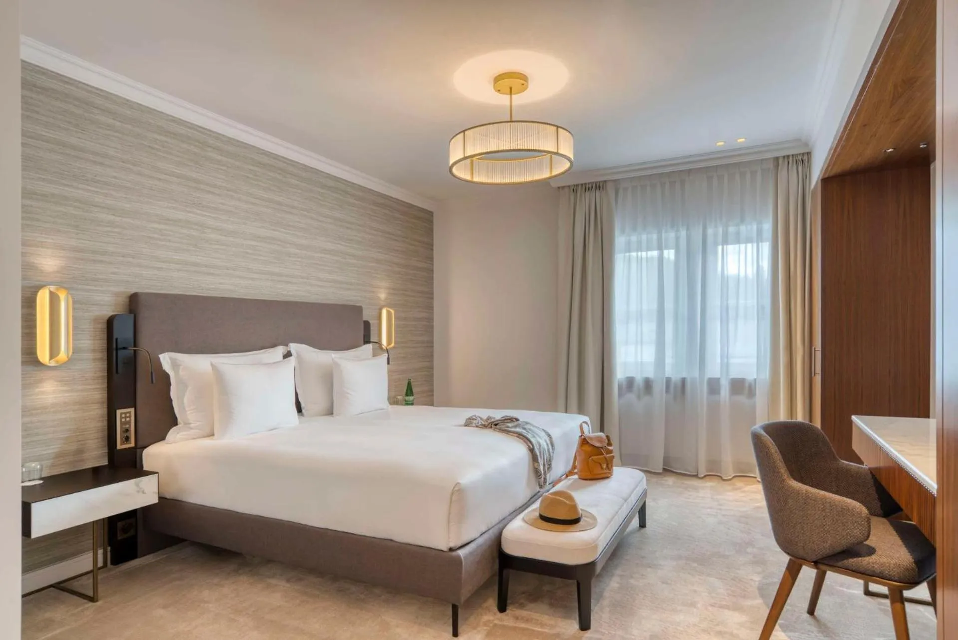 Bed in Grand Hotel des Bains Kempinski