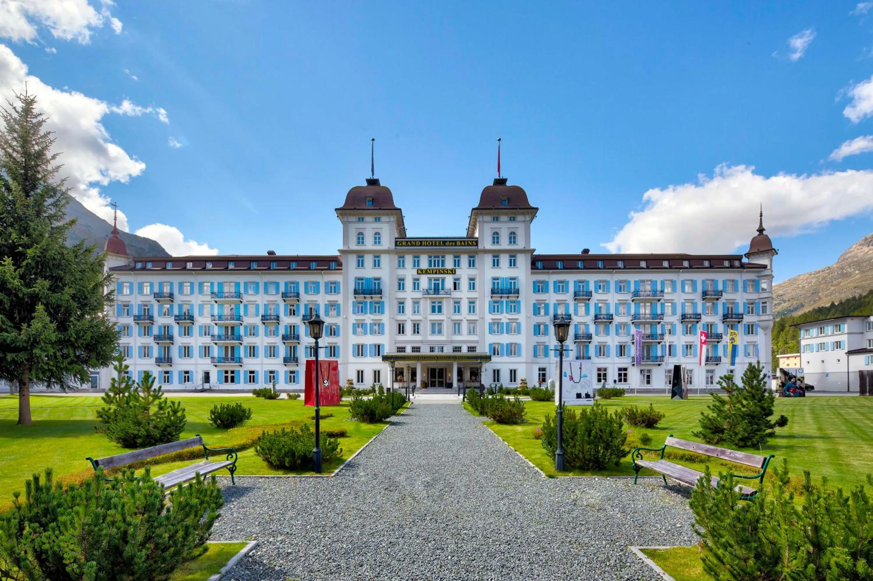 Property building in Grand Hotel des Bains Kempinski