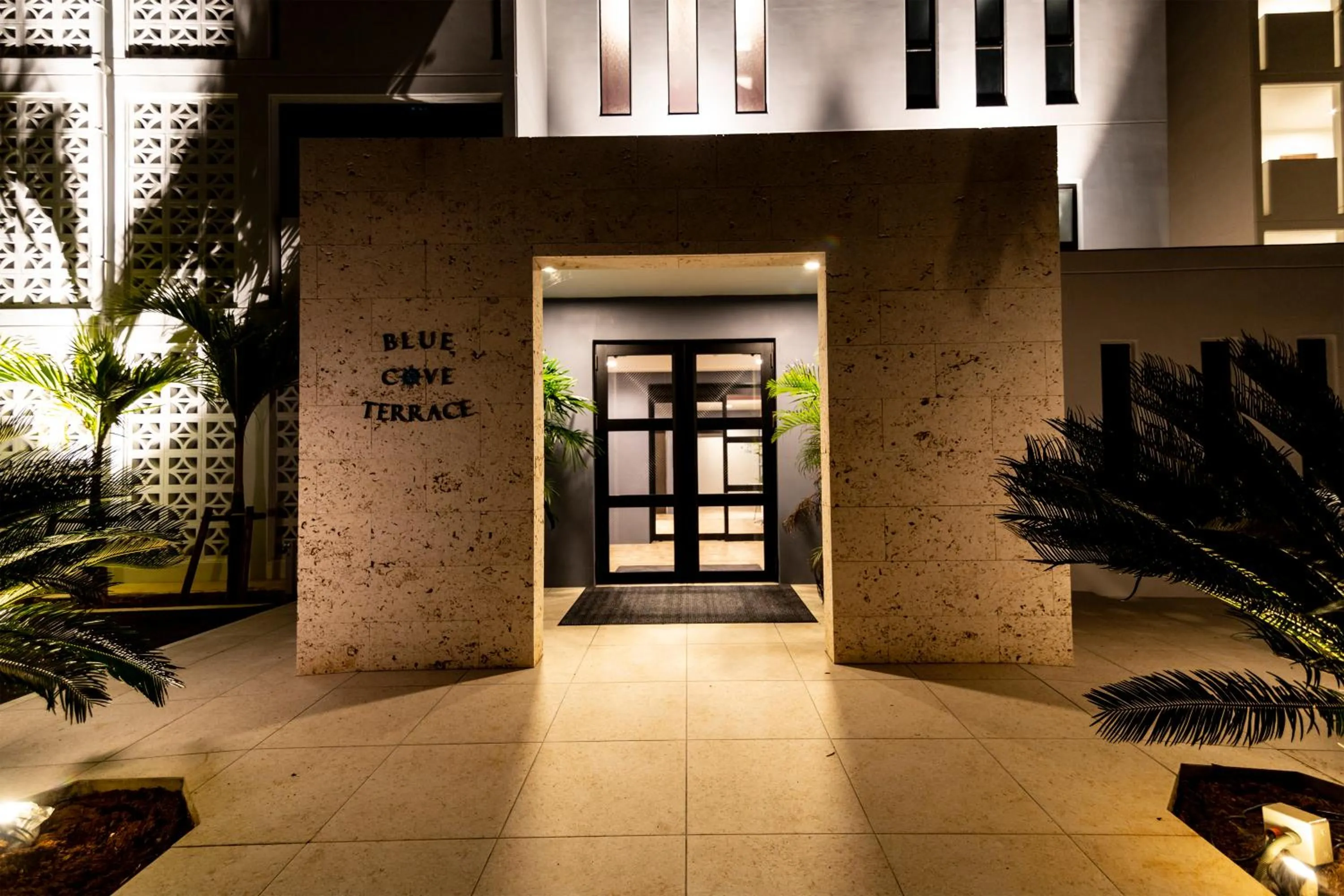 Facade/entrance in Blue Cove Terrace