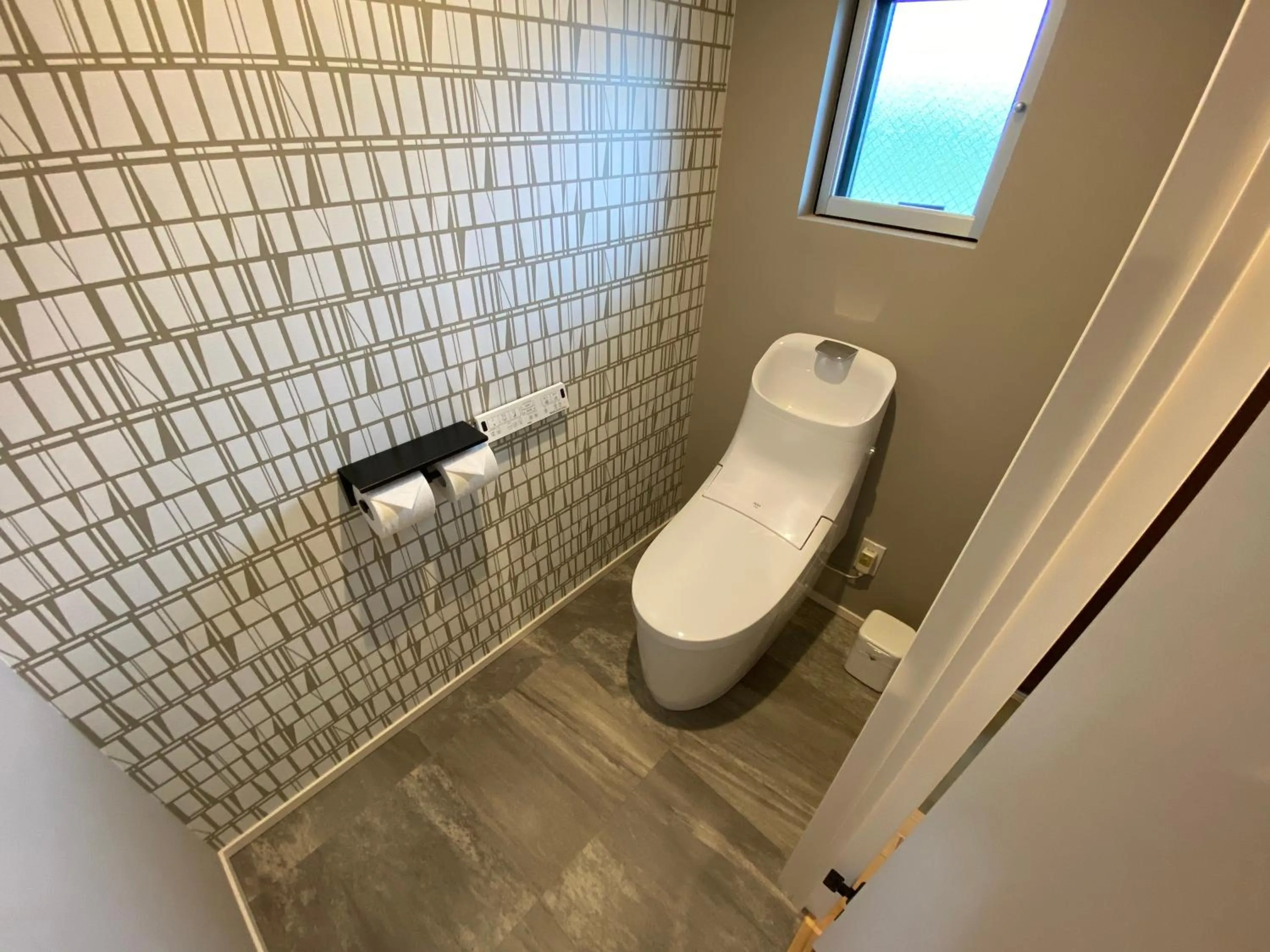 Toilet in Blue Cove Terrace