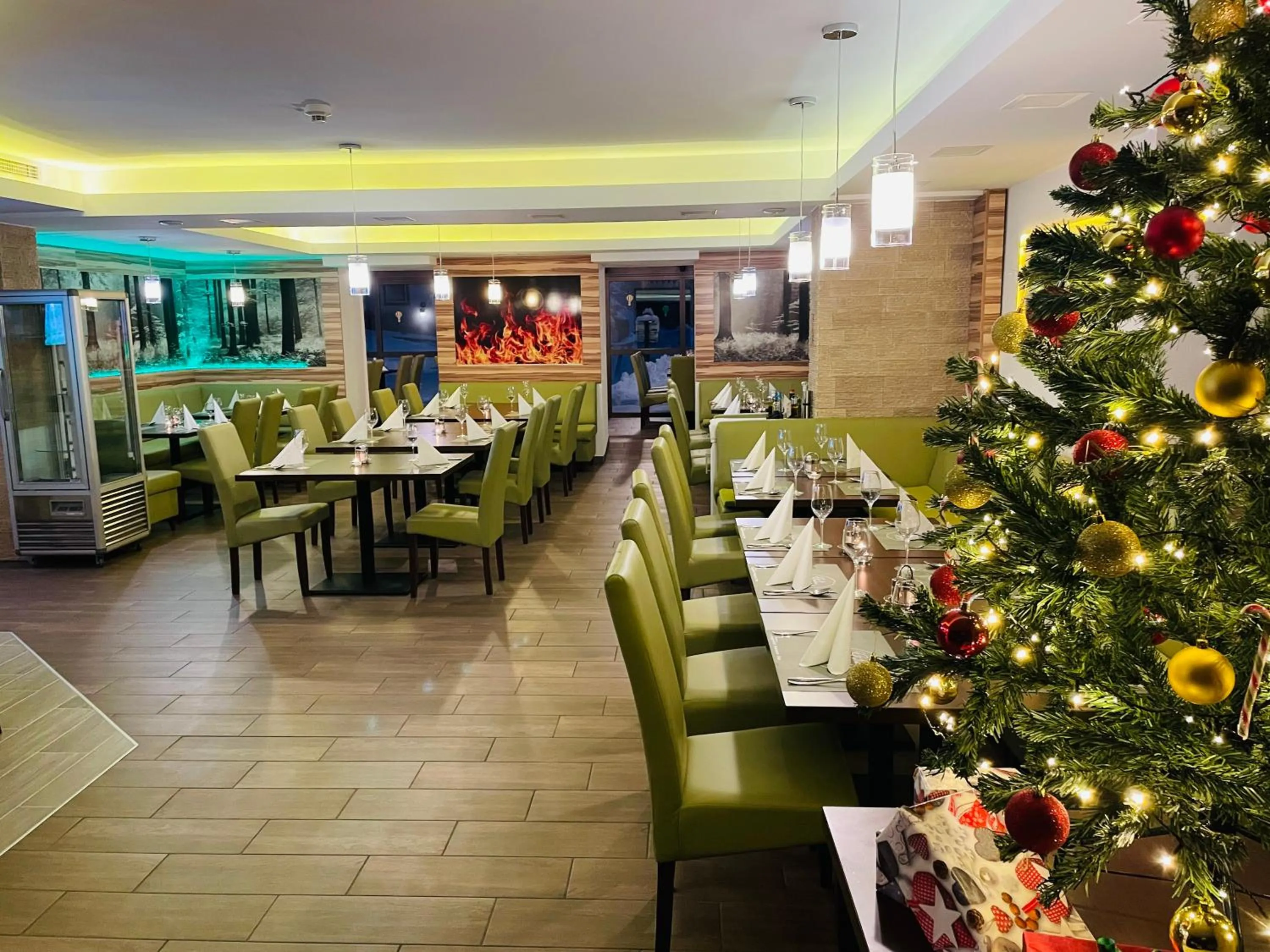 Restaurant/places to eat in Hotel Pruggererhof