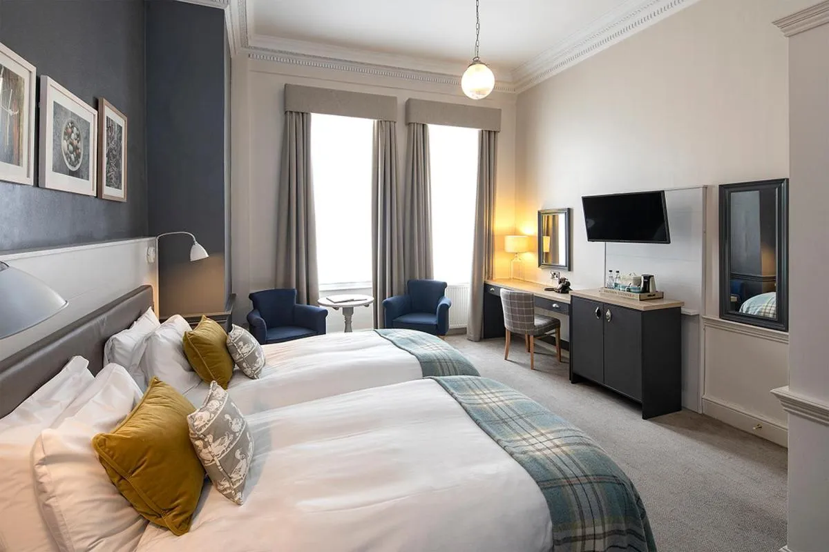 Bedroom, Bed in Lansdown Grove Hotel