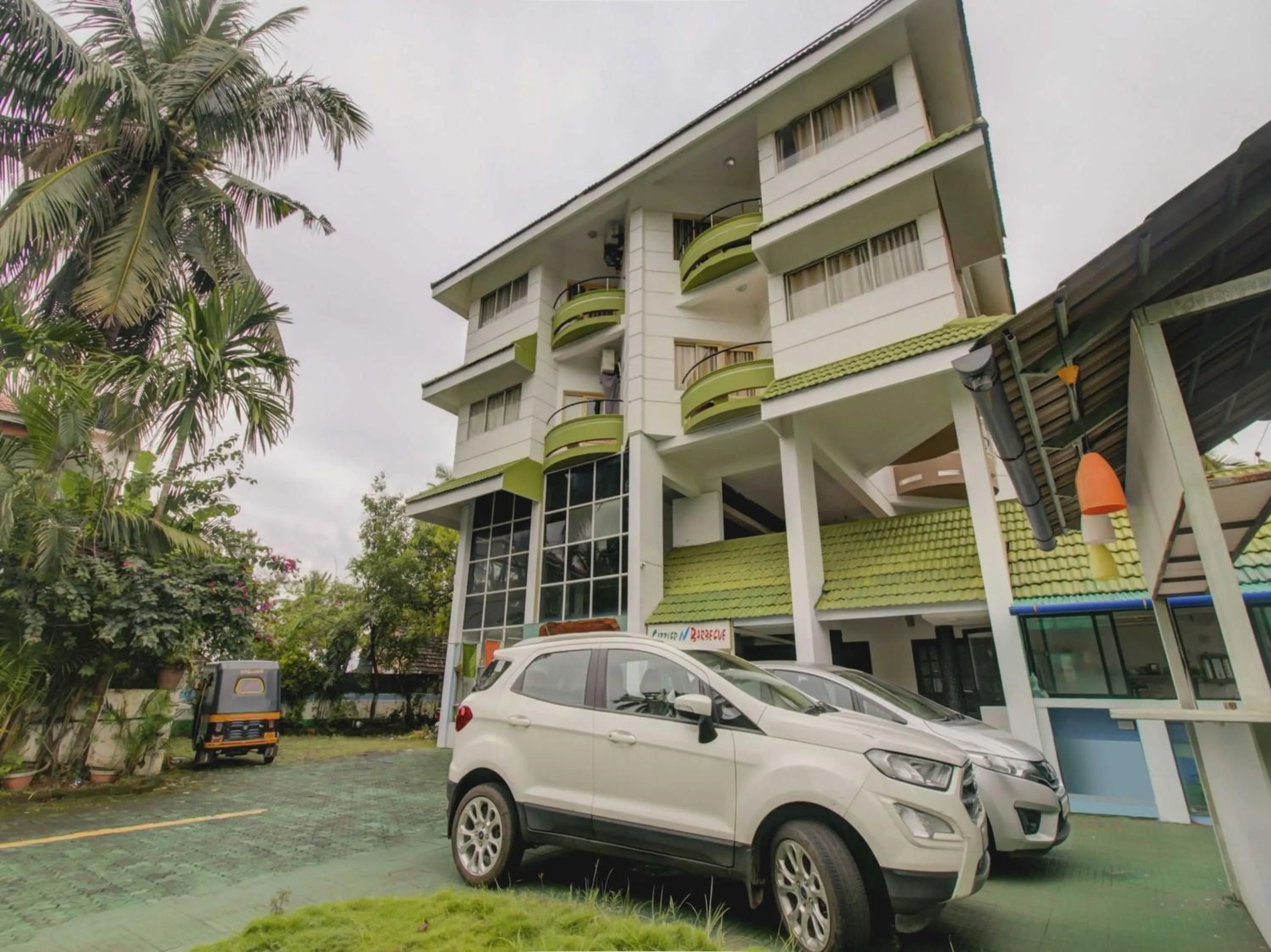 Facade/entrance in Hotel O Floatel International Beach Resort