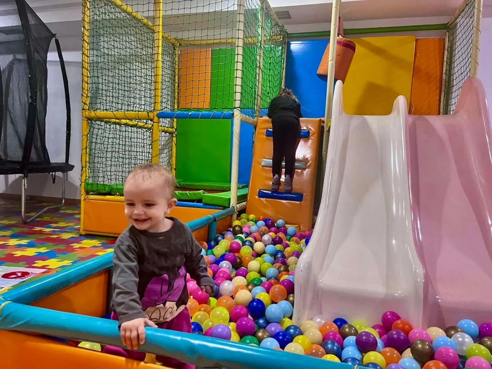 Communal lounge/ TV room in SREBRNA PLANINA Spa & Resort