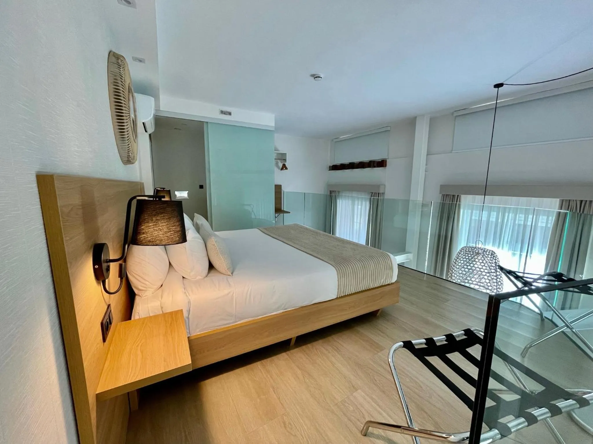 Bedroom, Bed in Hotel Emblemático Hi Suites