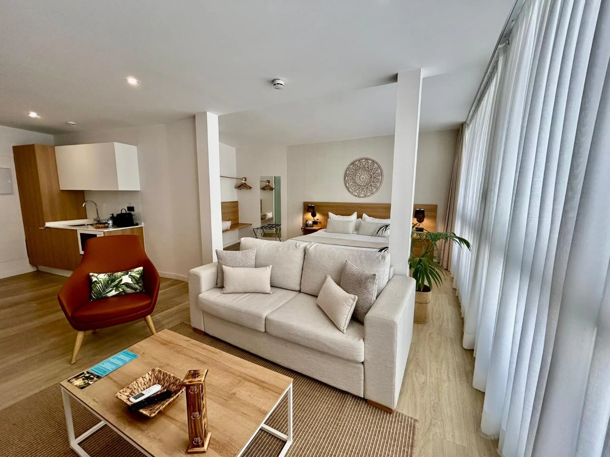 Living room in Hotel Emblemático Hi Suites