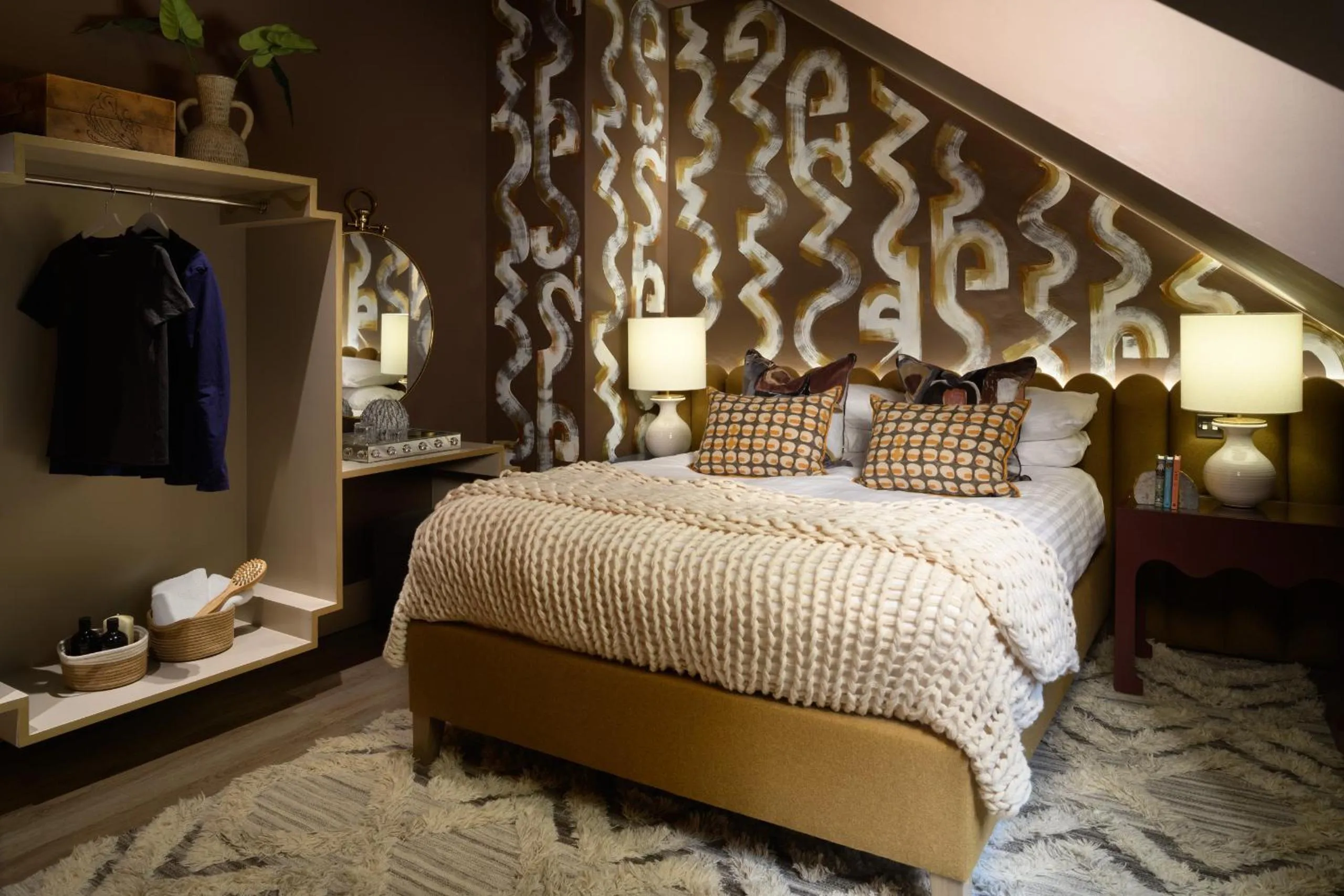 Bedroom, Bed in The Tempus at Charlton Hall Estate