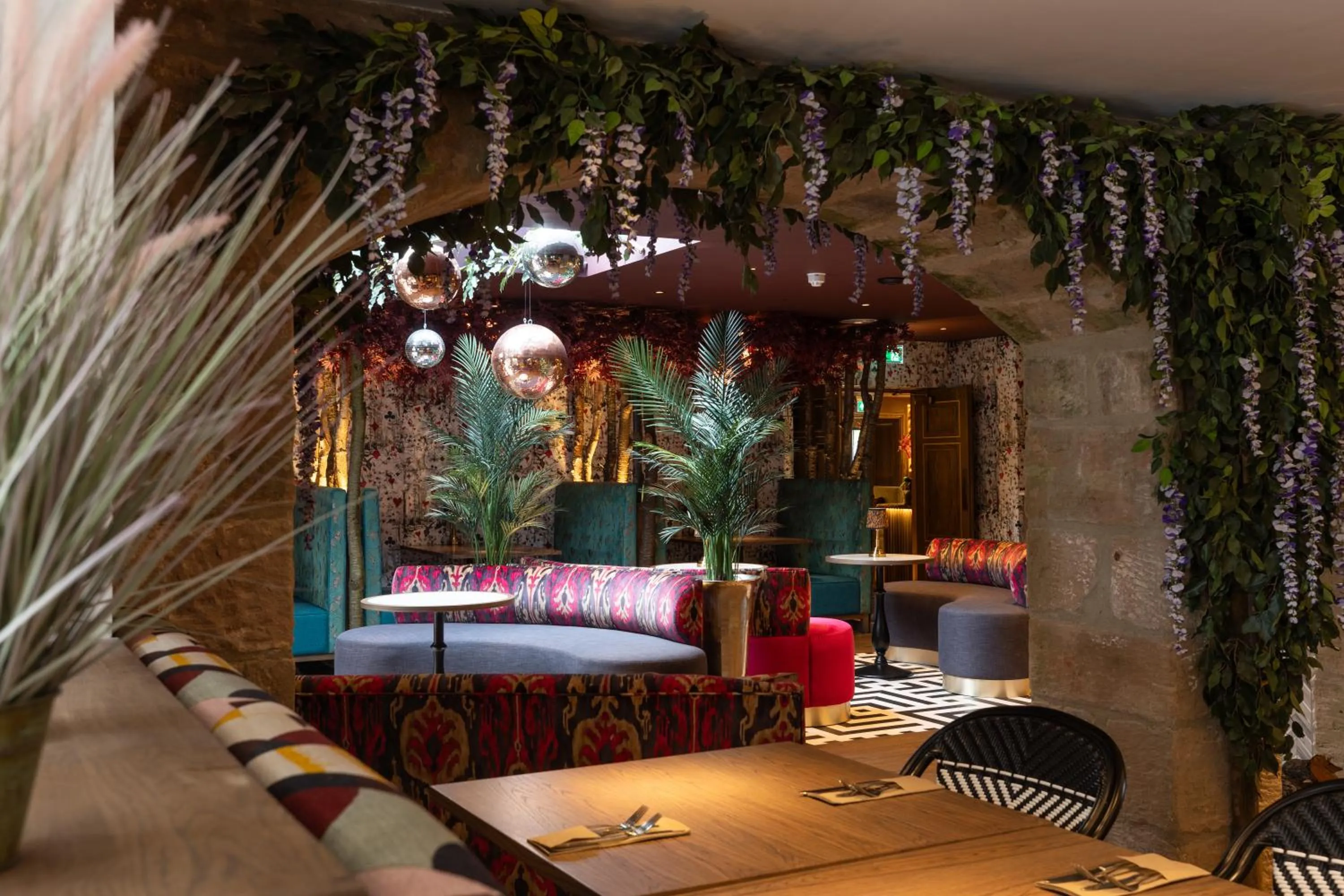 Restaurant/places to eat in The Tempus at Charlton Hall Estate