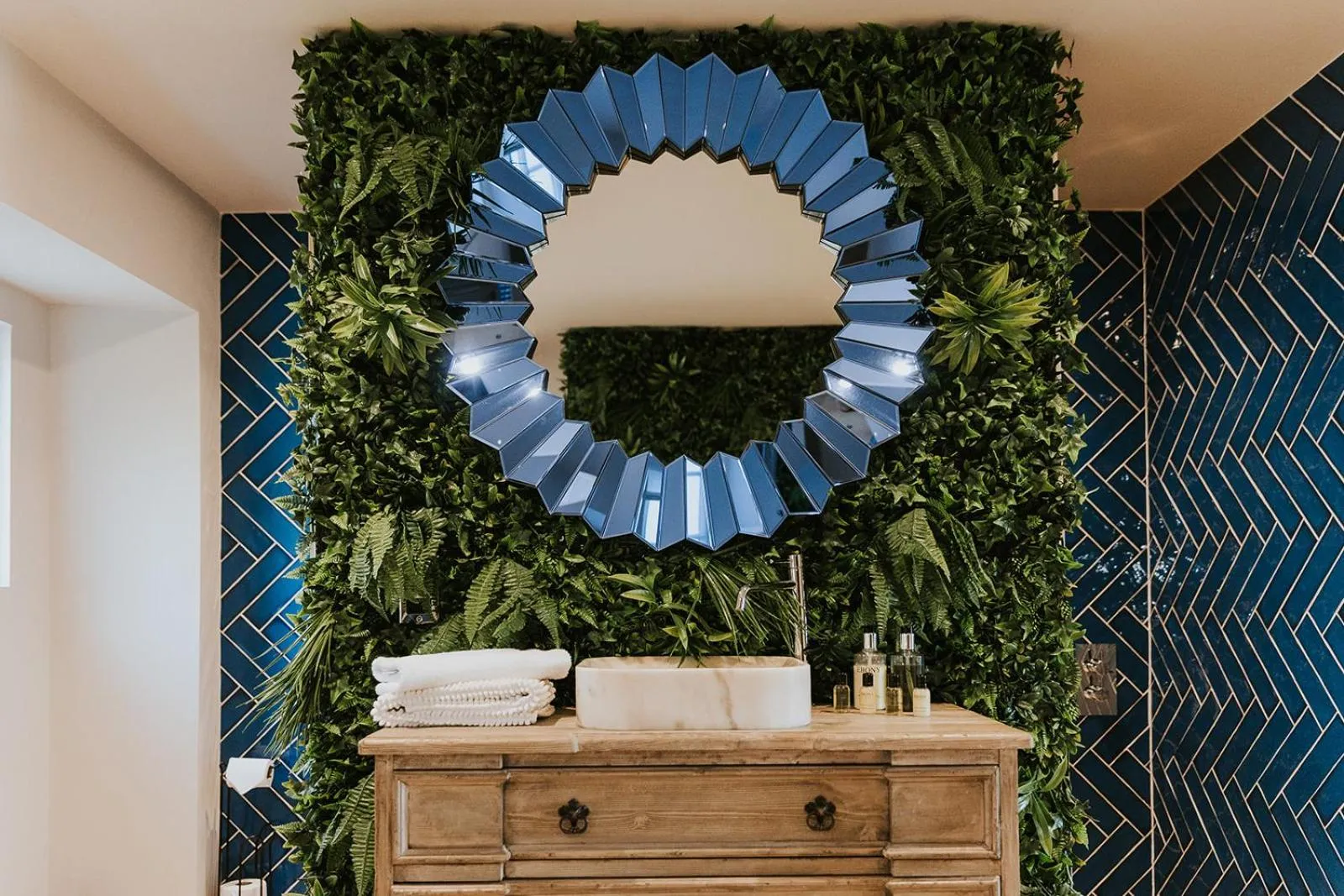 Bathroom in The Tempus at Charlton Hall Estate