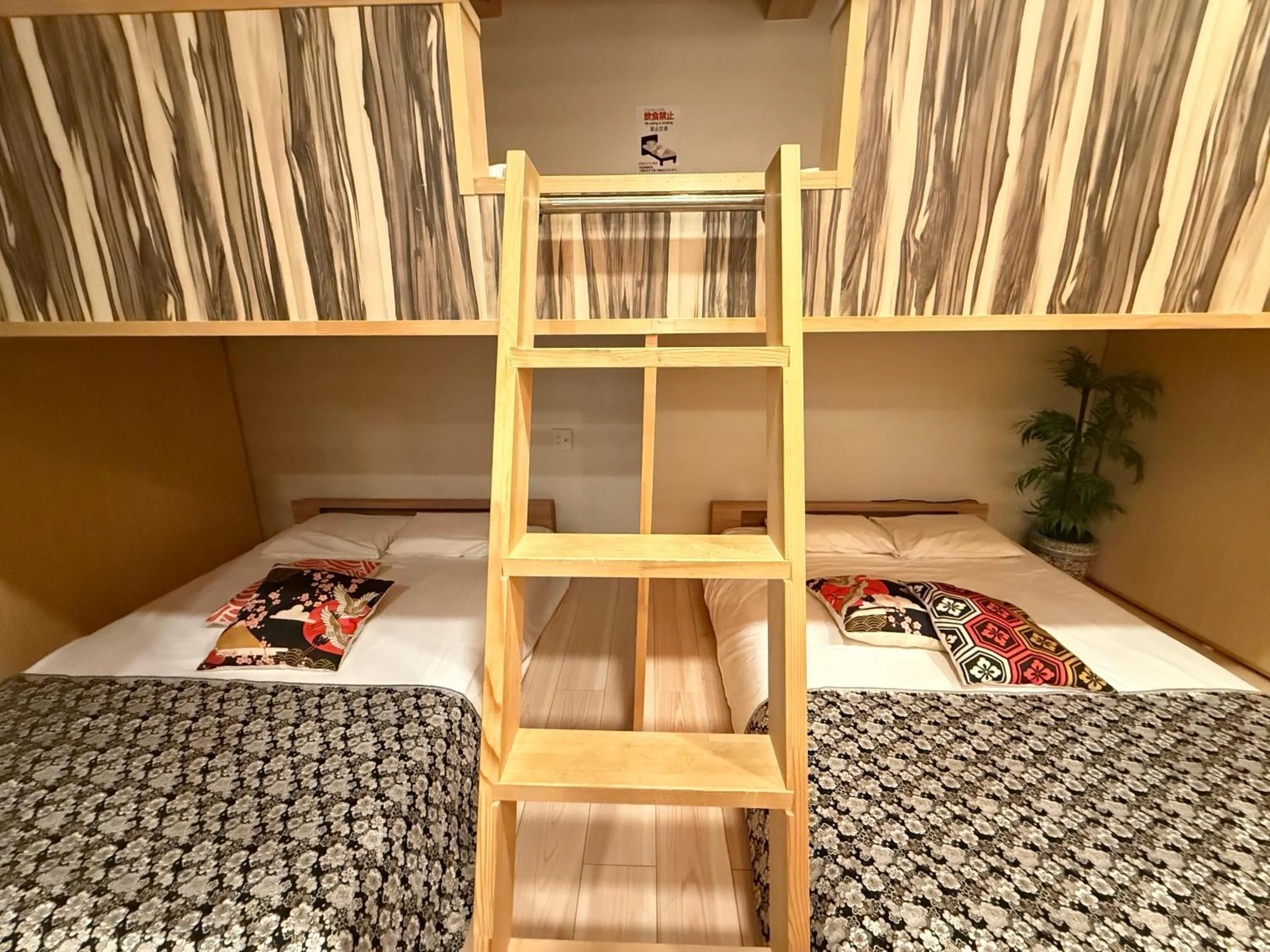 Bedroom, Bed in Eternity APARTMENT HOTEL SHINAGAWA