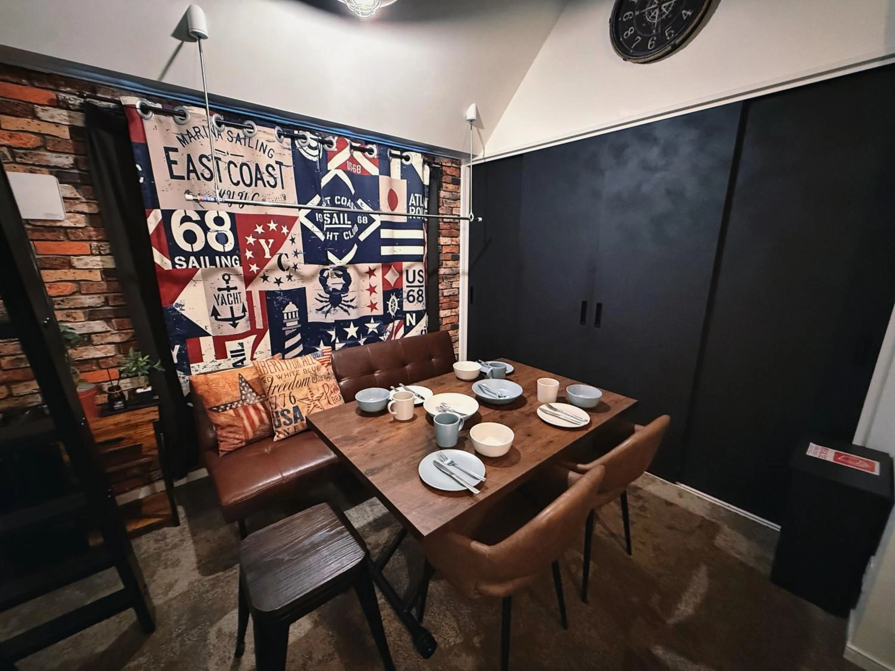 Dining area in Eternity APARTMENT HOTEL SHINAGAWA