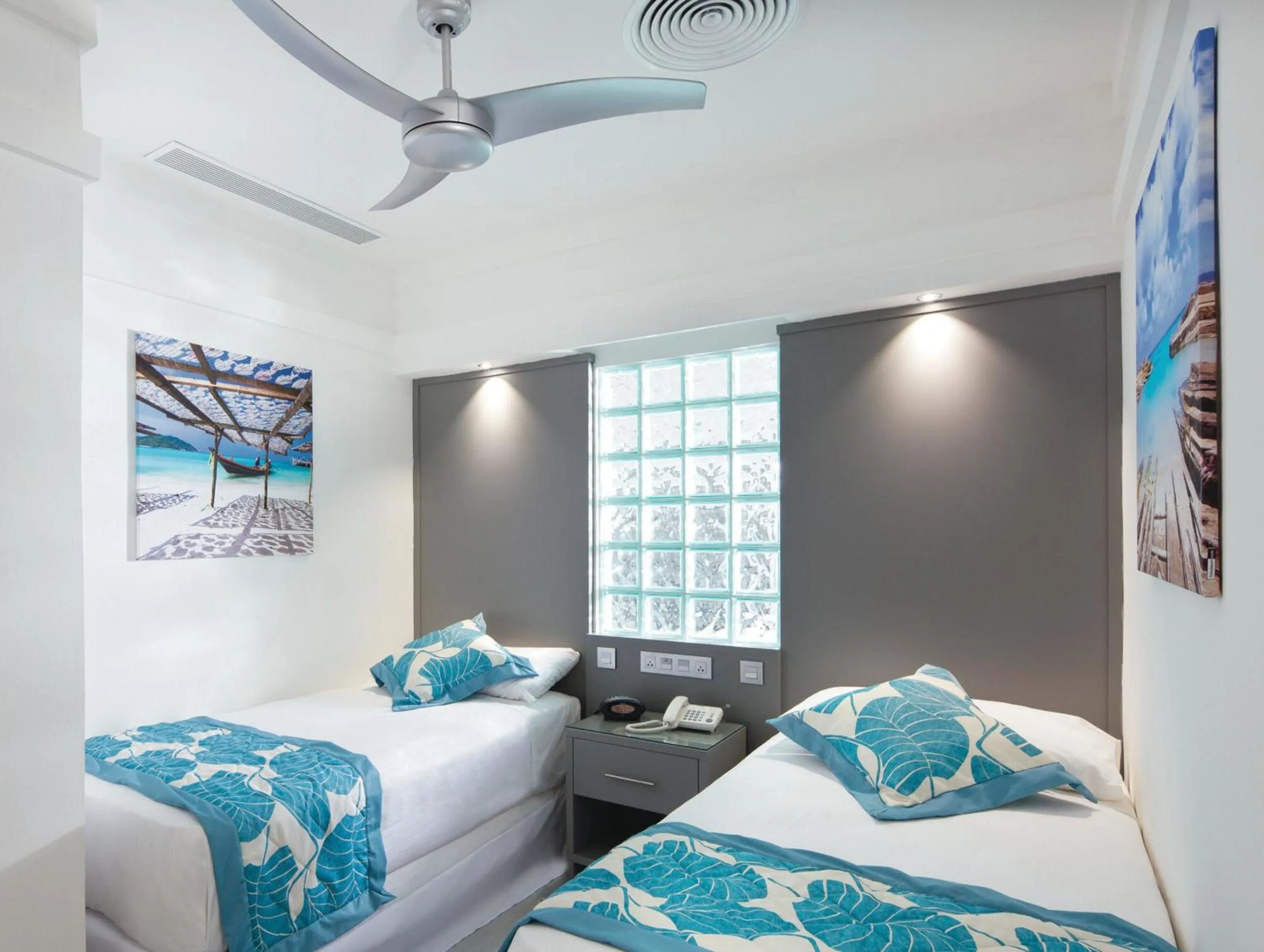 Bed in Riu Playa Blanca - All Inclusive