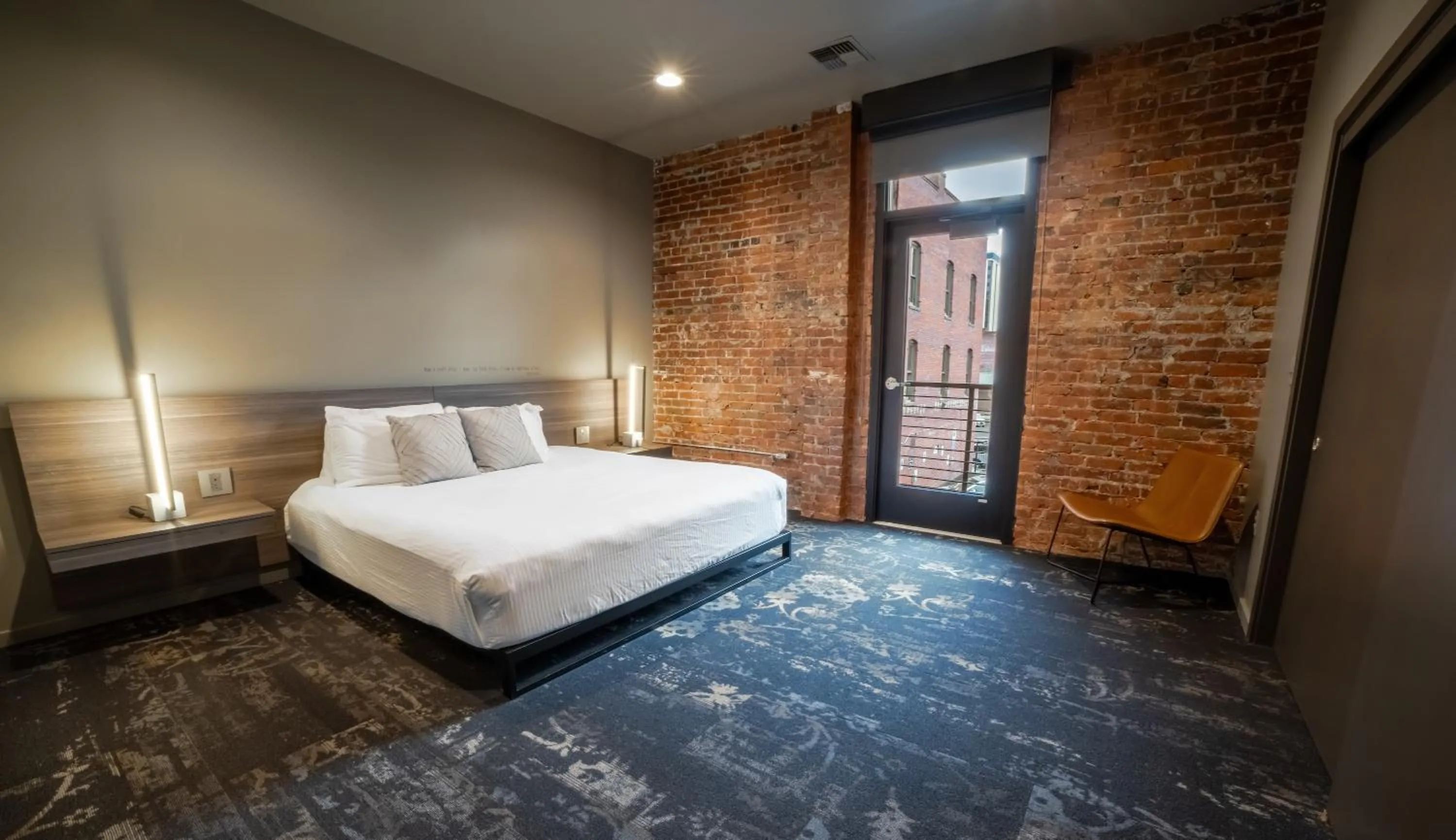 Bed in Montvale Hotel