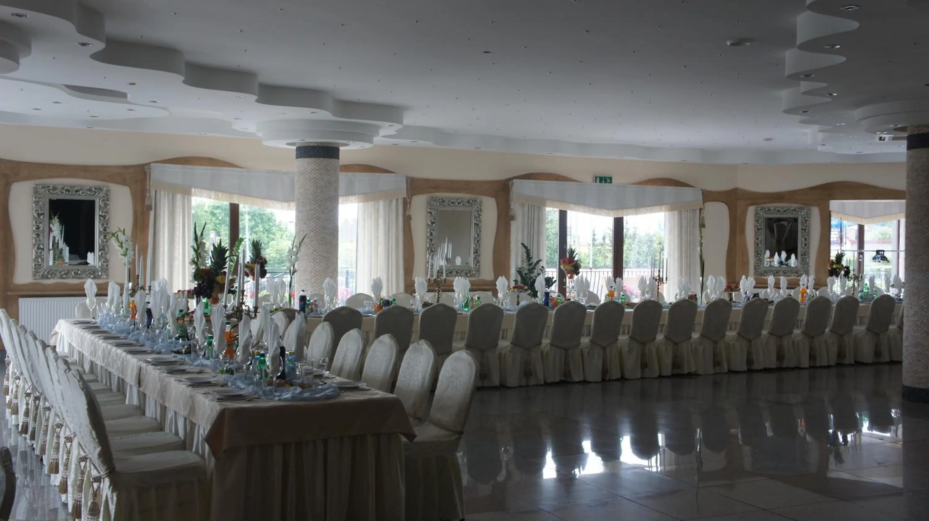 Banquet/Function facilities in Prymus