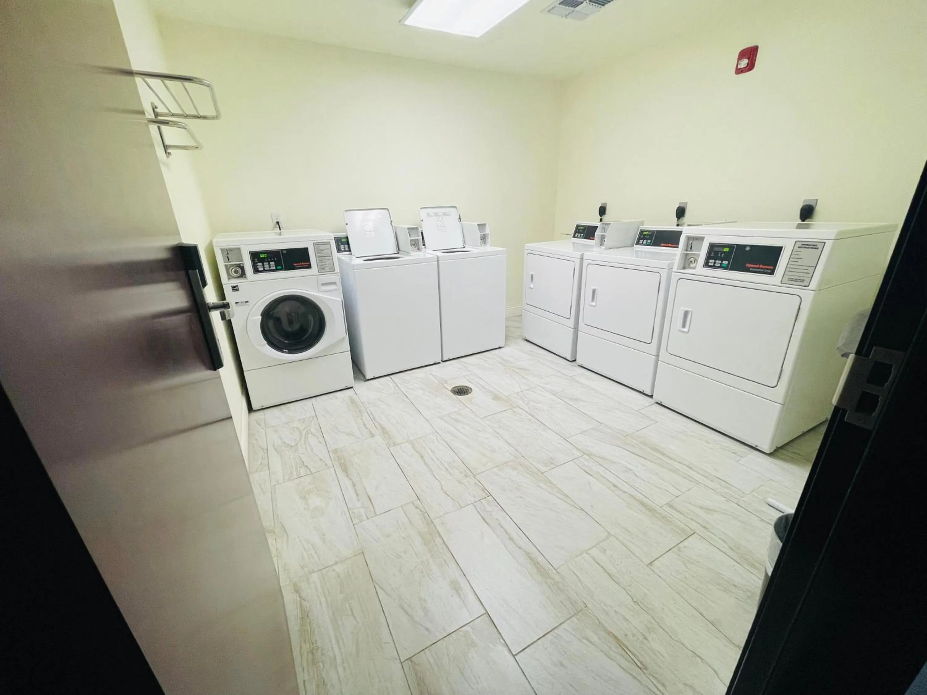 laundry in FairBridge Inn & Suites Cuero