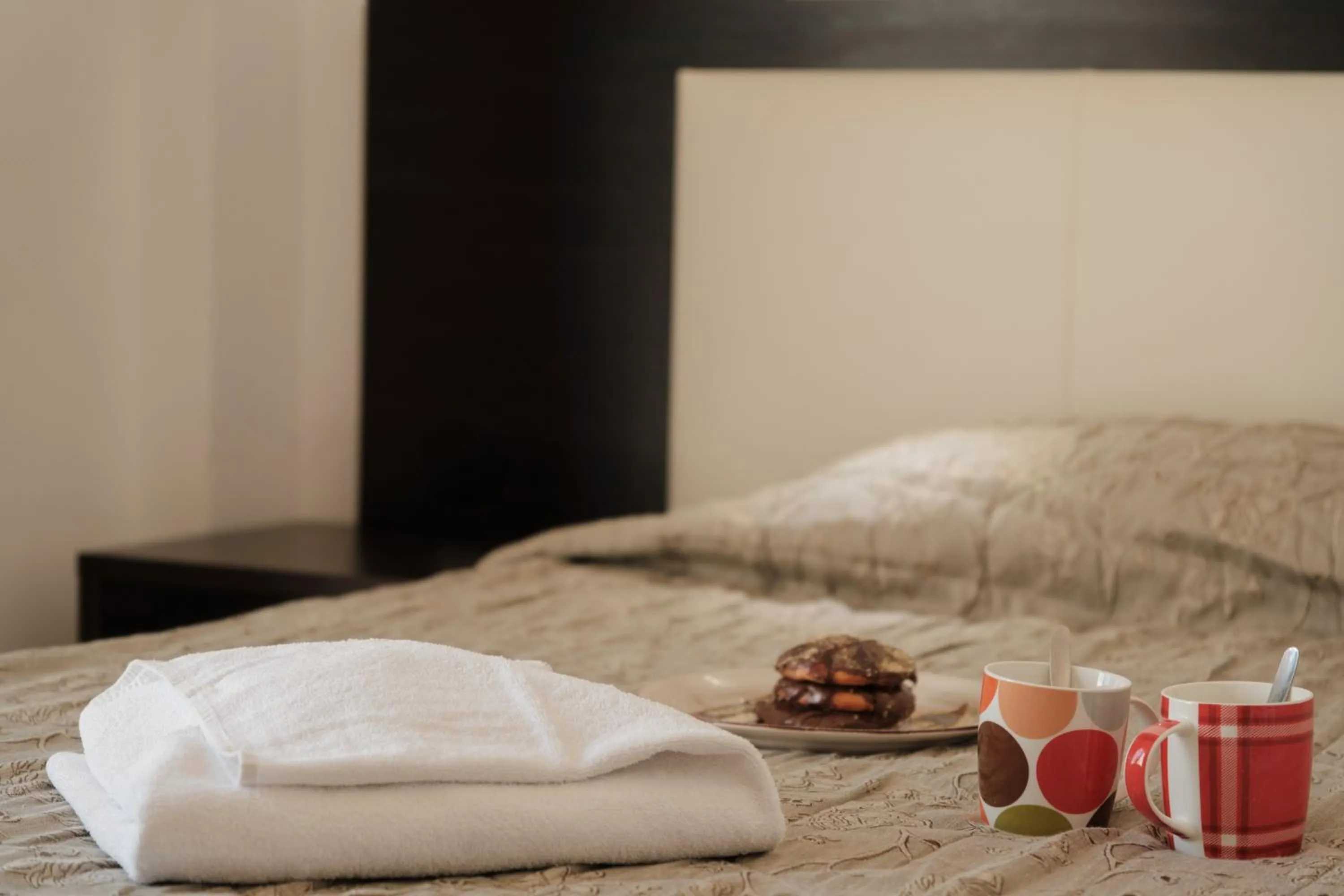 Bed in Zeus Throne Suites