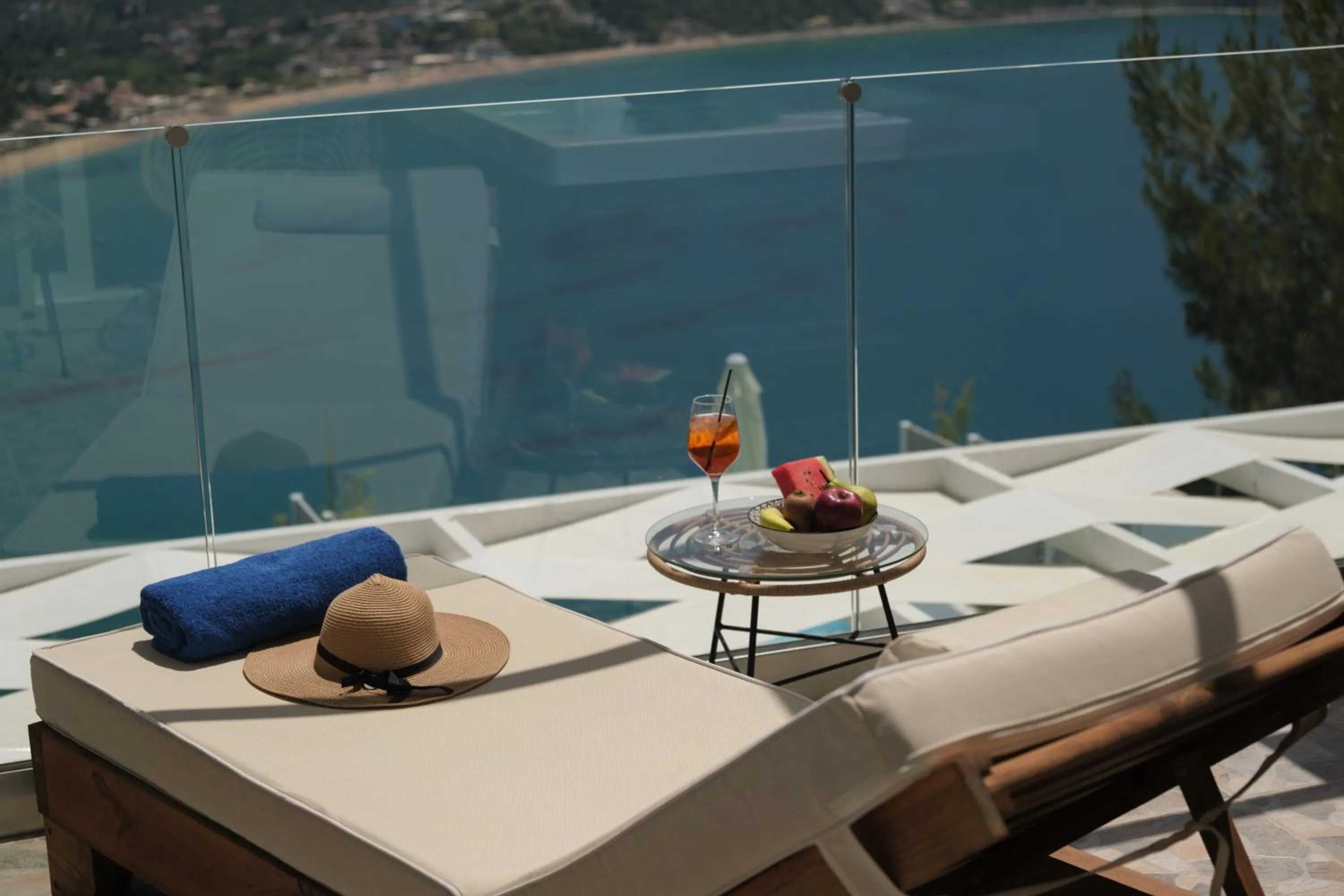 sunbed in Zeus Throne Suites