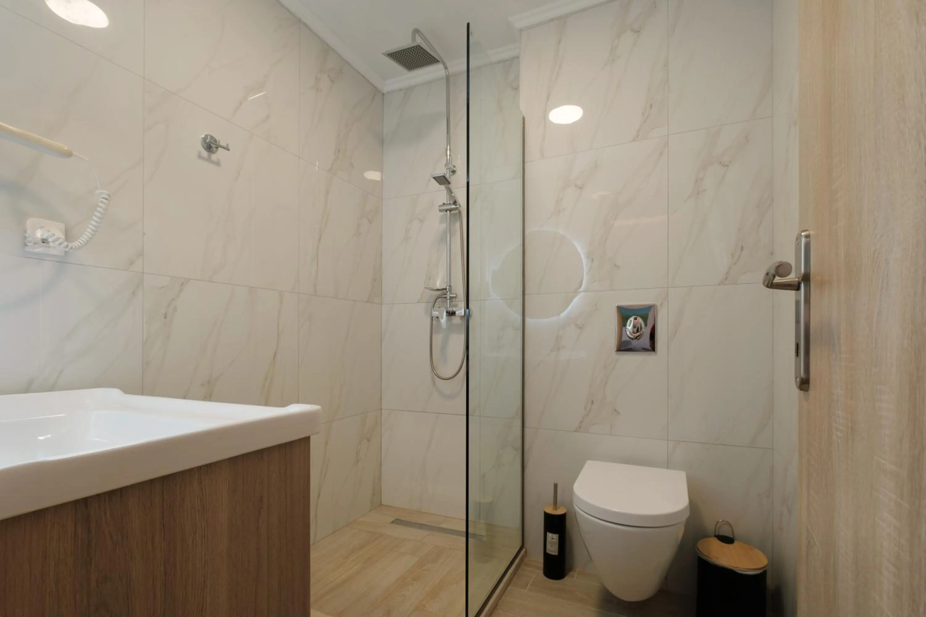 Bathroom in Zeus Throne Suites