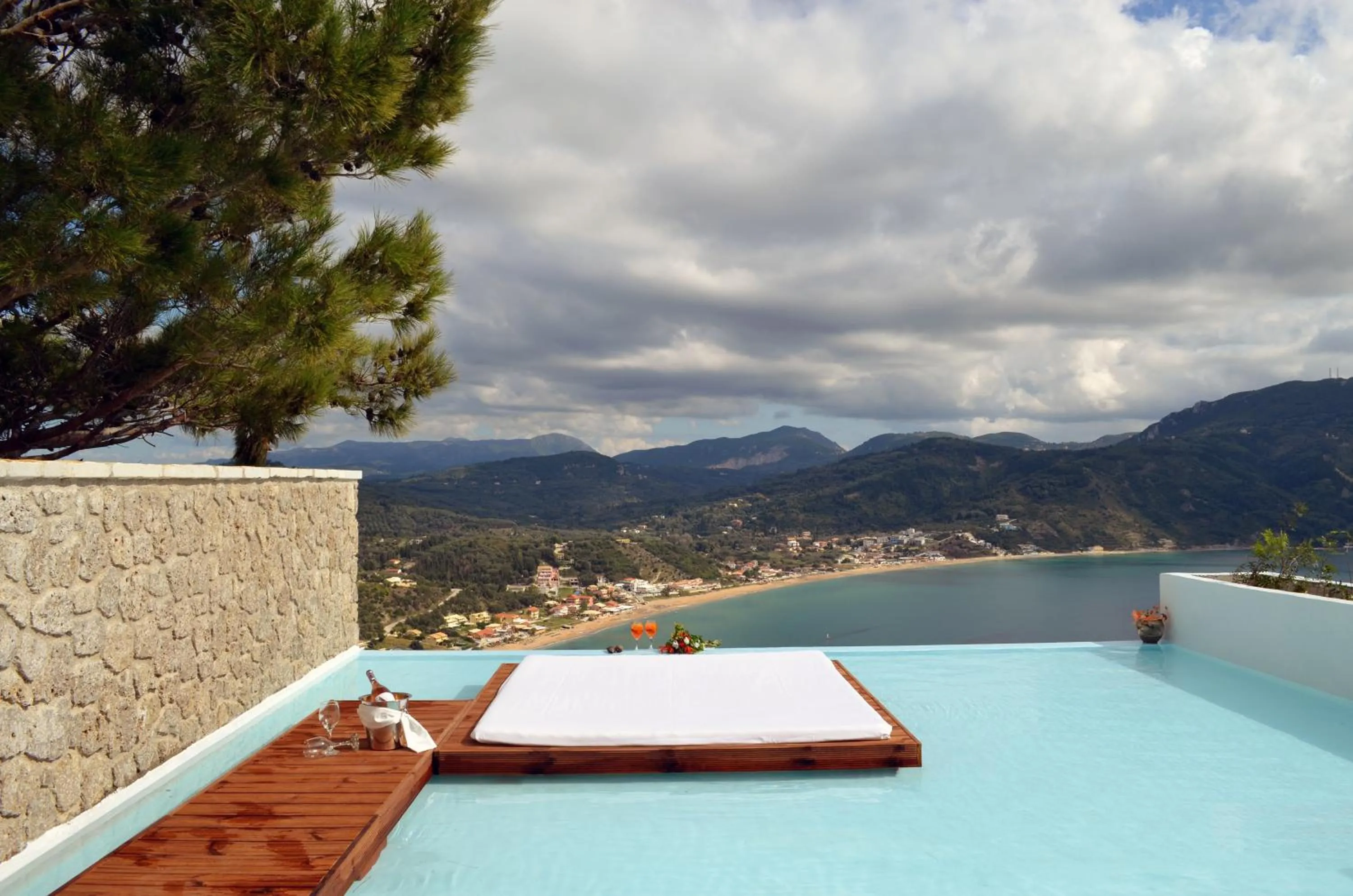 Swimming pool in Zeus Throne Suites