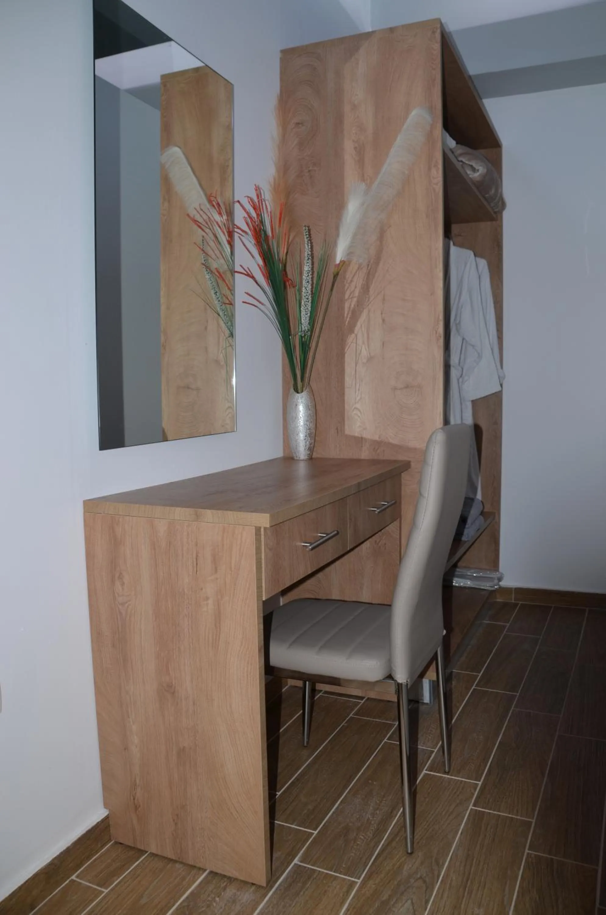 wardrobe in Zeus Throne Suites