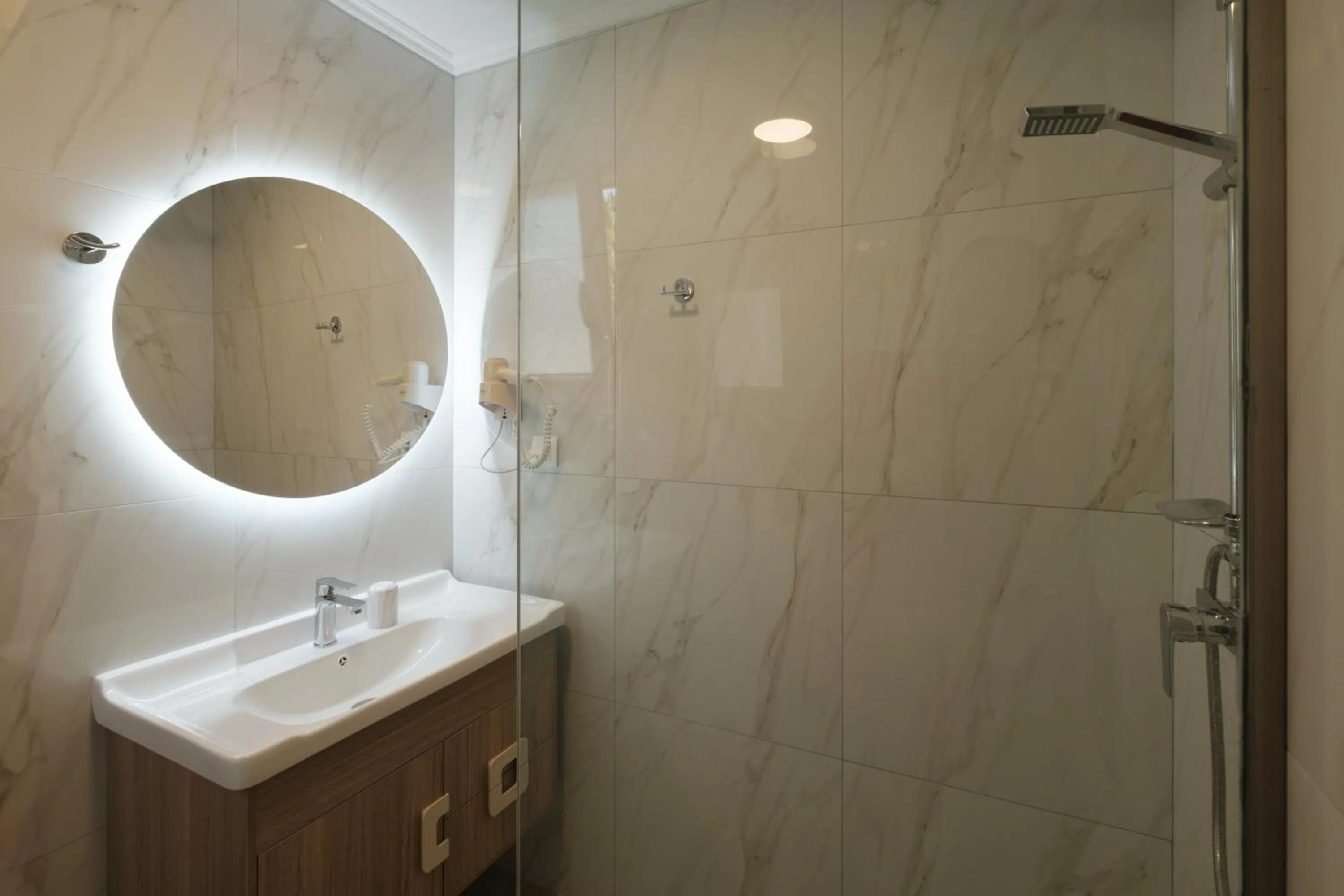 Bathroom in Zeus Throne Suites