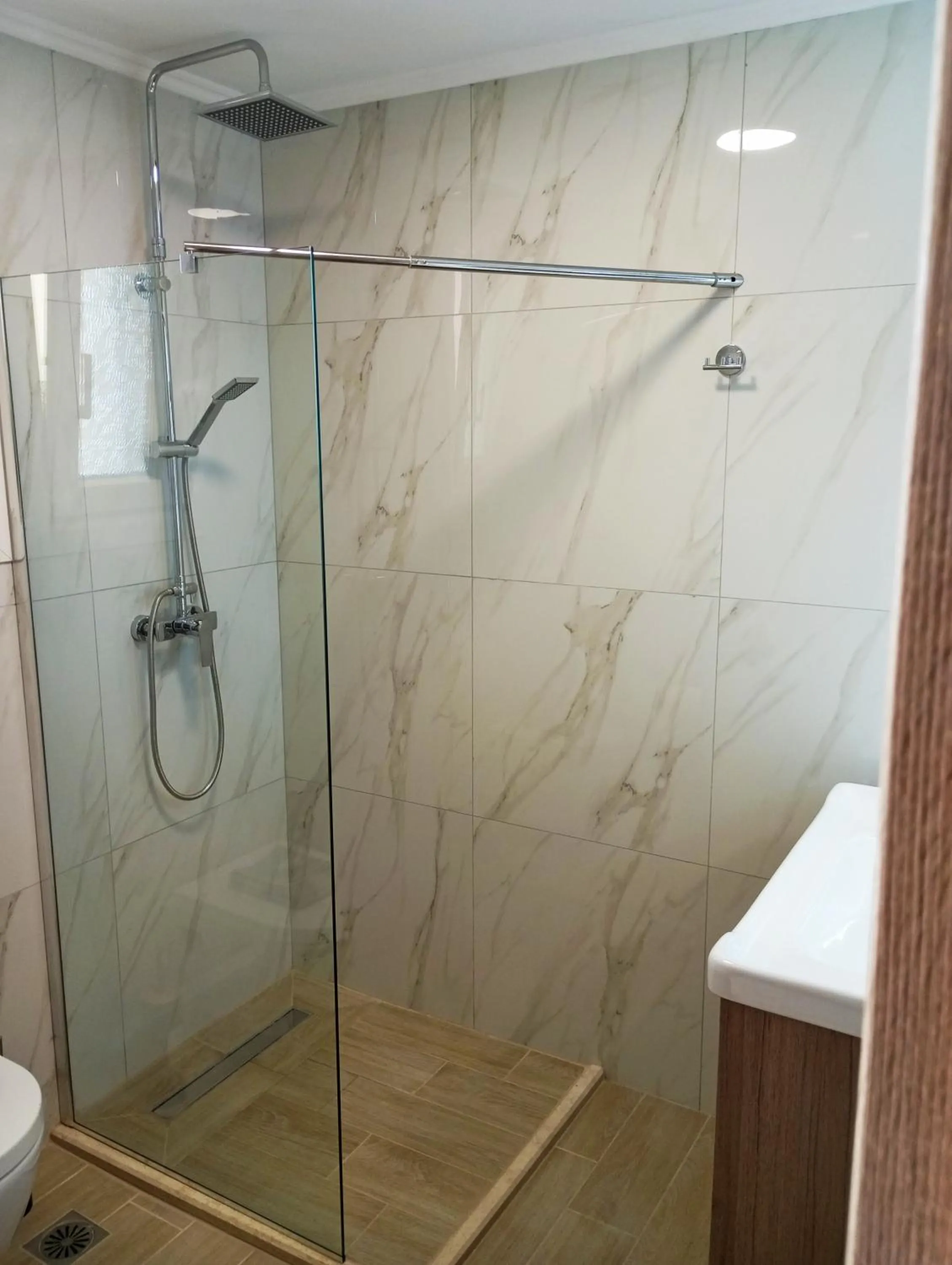 Bathroom in Zeus Throne Suites