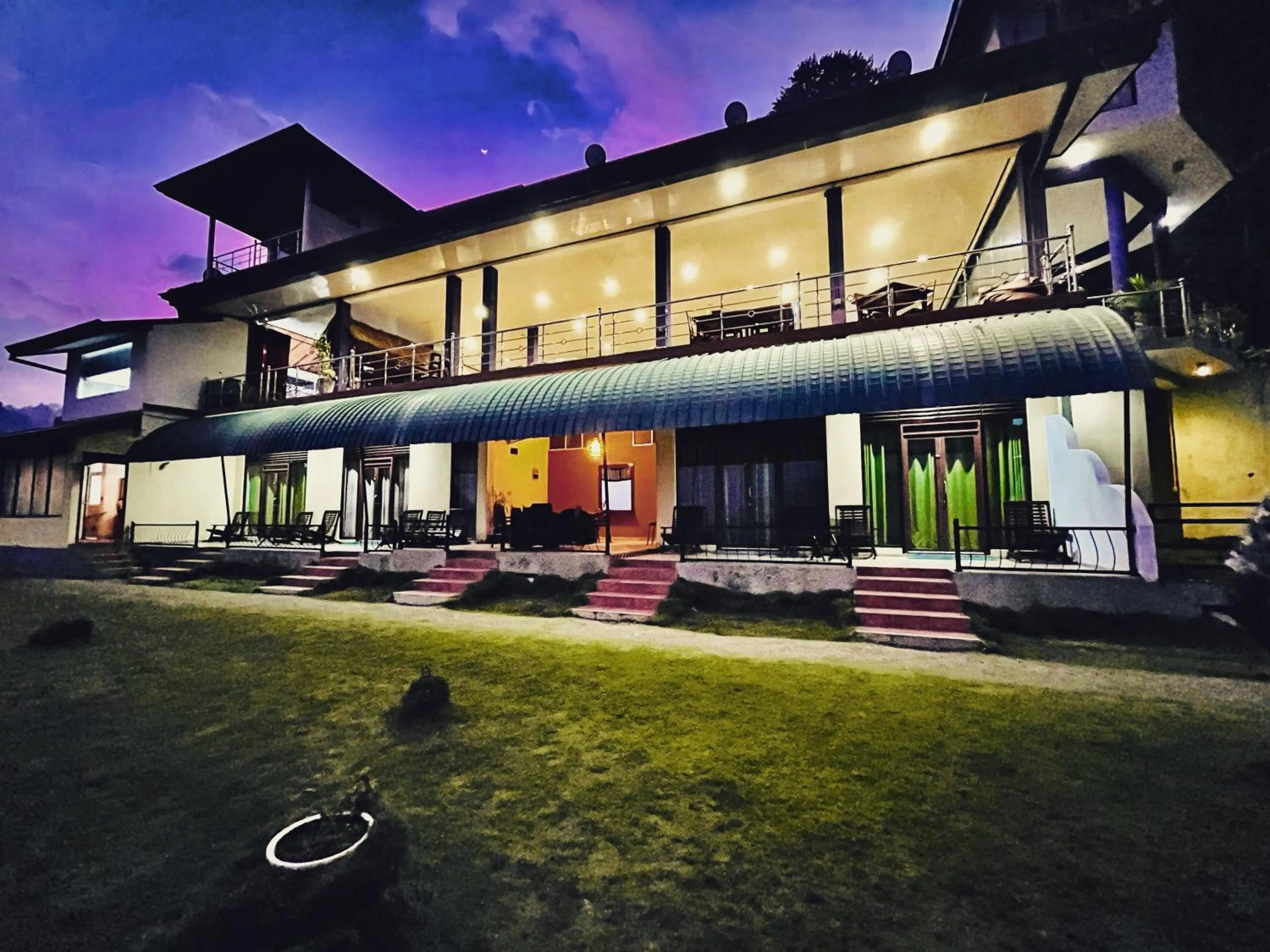 Property building in Hotel Ella`s Edge