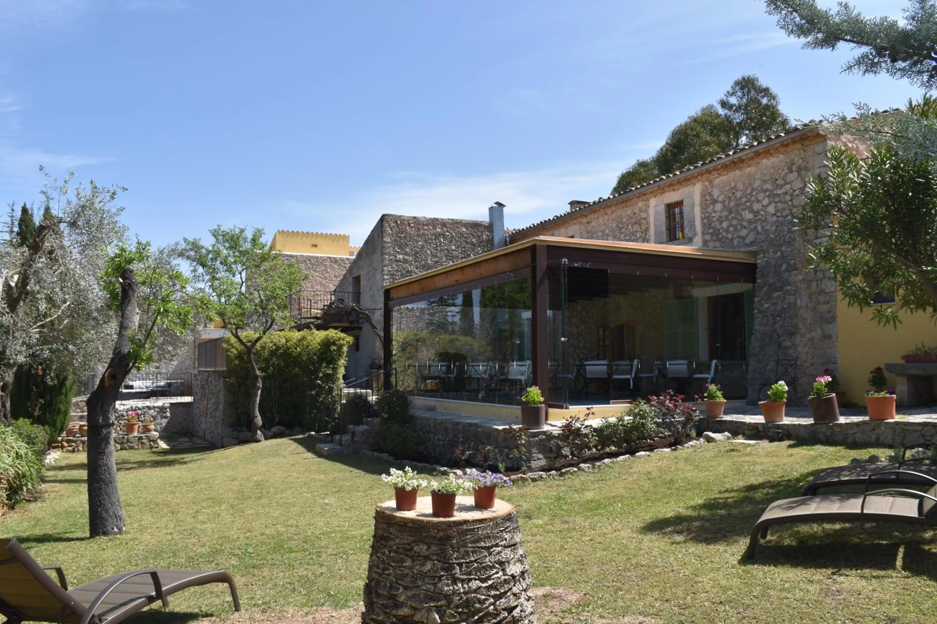 Restaurant/places to eat in Finca Son Ametler