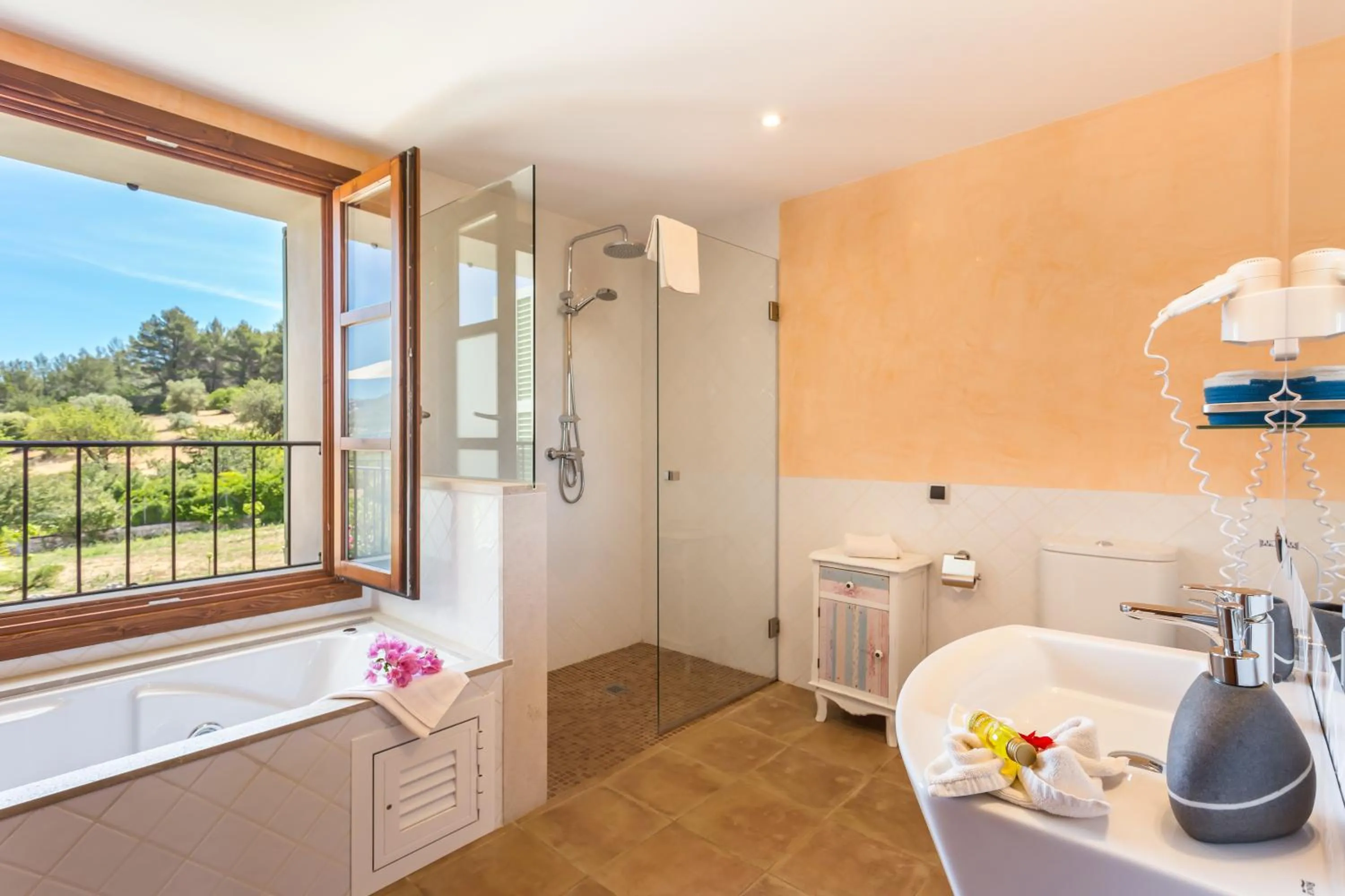 Shower in Finca Son Ametler