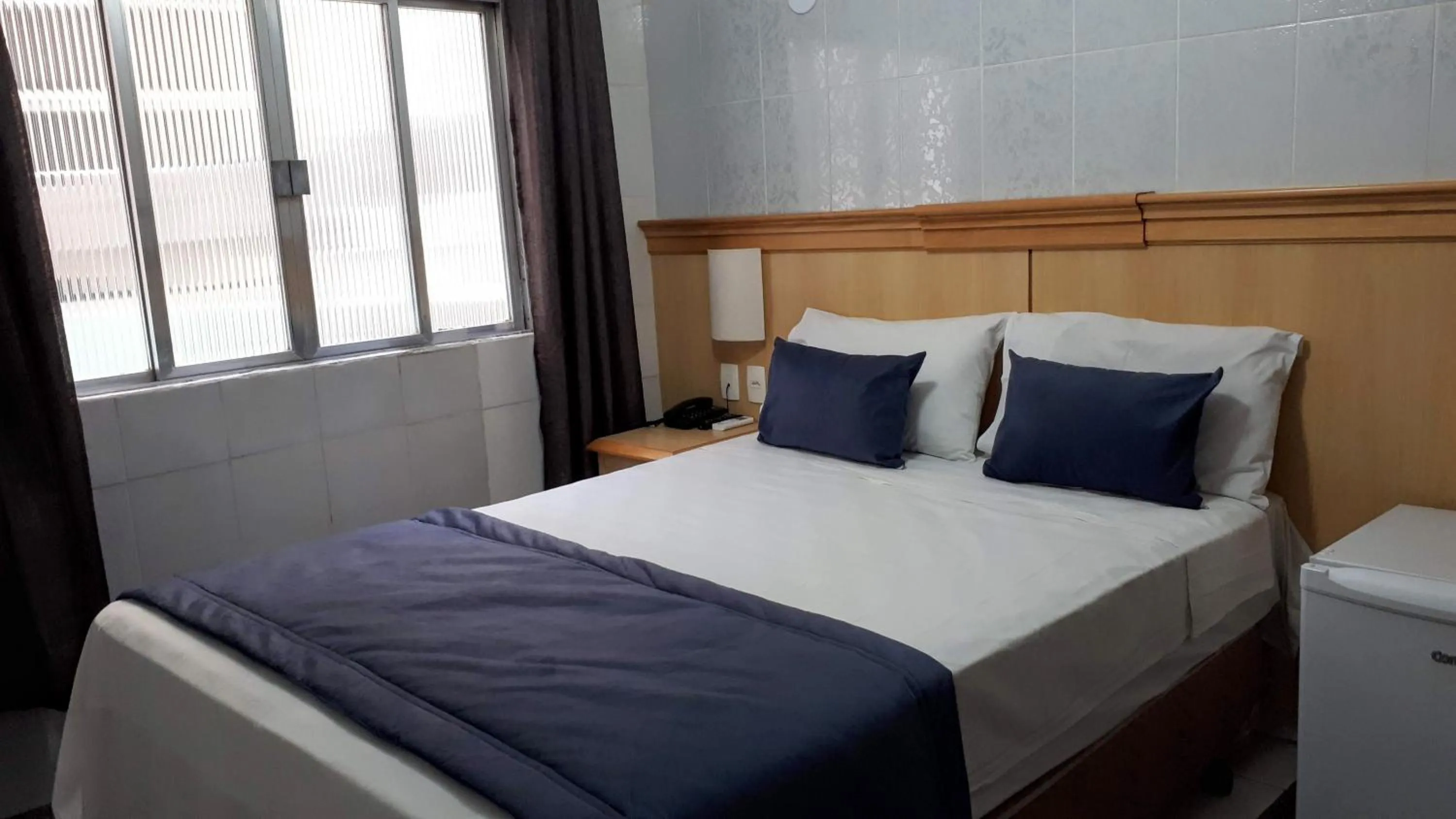 Photo of the whole room, Bed in Hotel Único