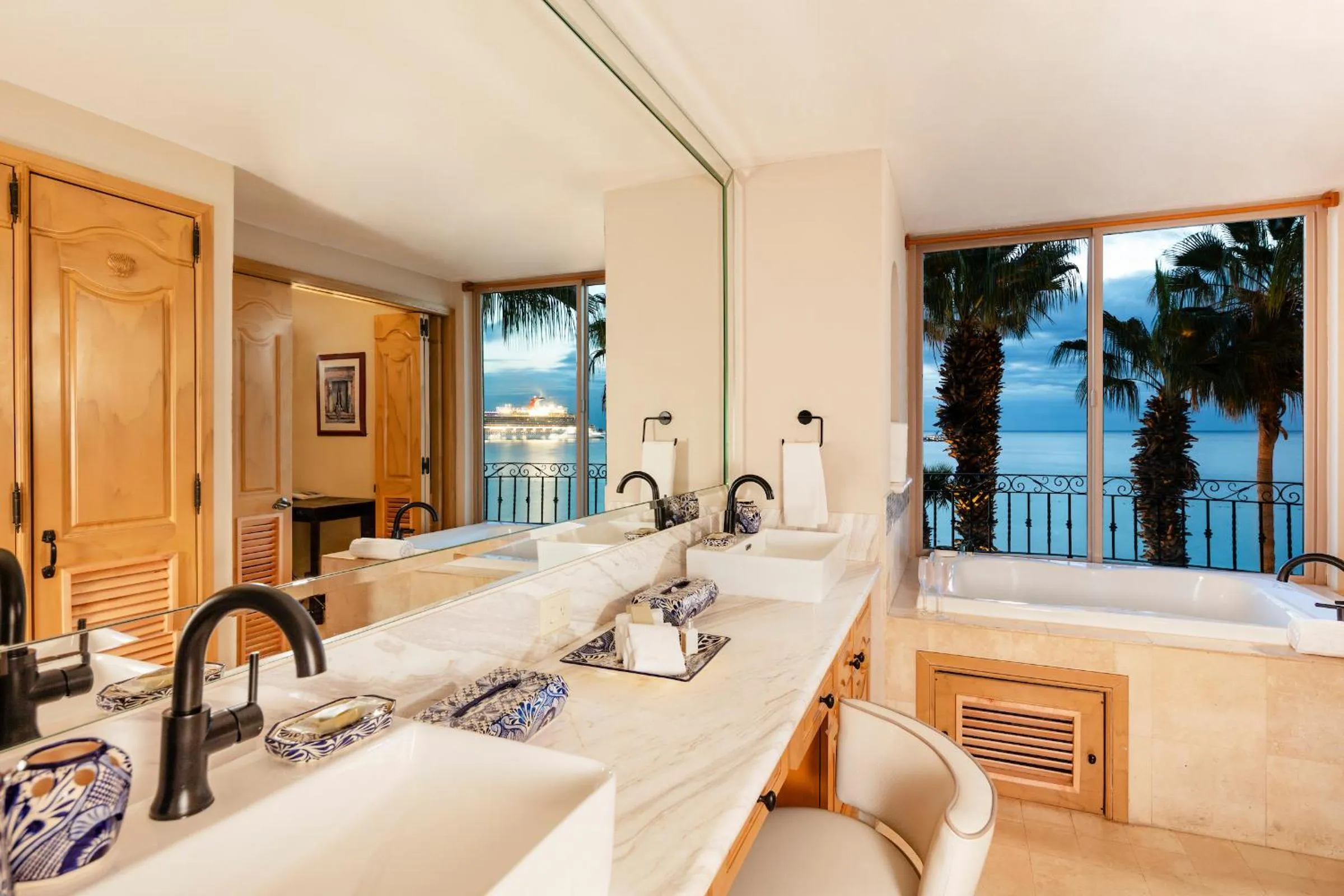 Villa La Estancia - Medano Beach Villas