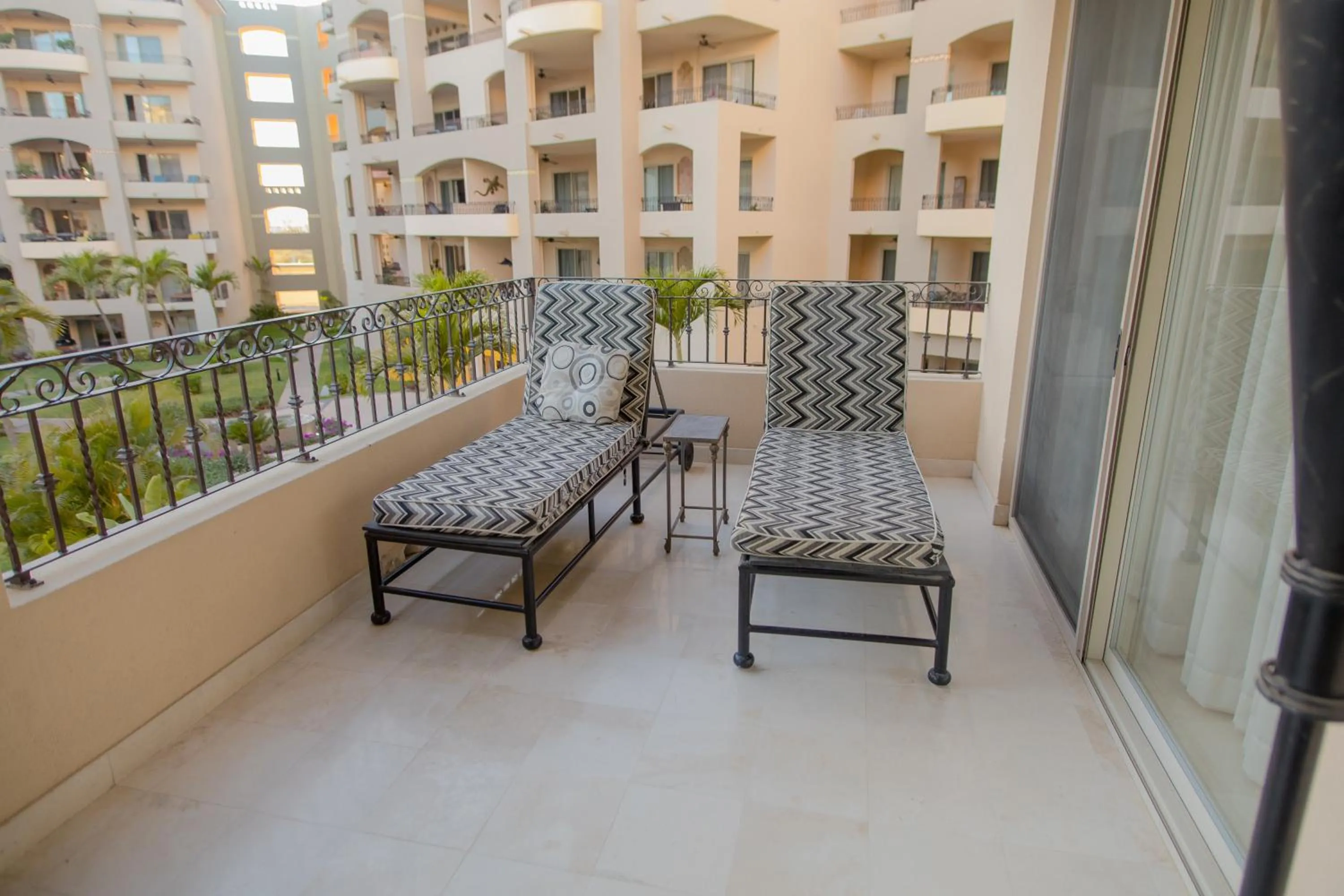 Villa La Estancia - Medano Beach Villas