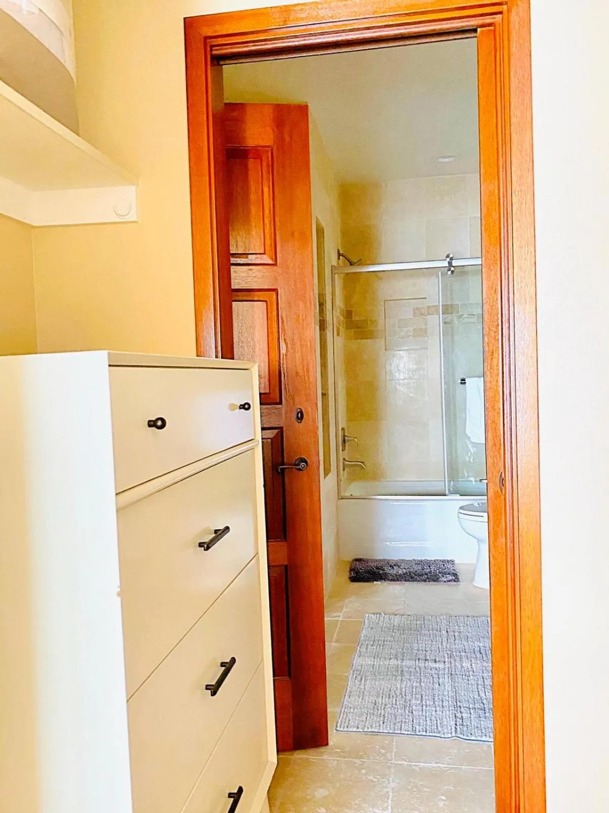 Hamilton Cove-Boho Chic Villa w/Golf Cart...No pets.