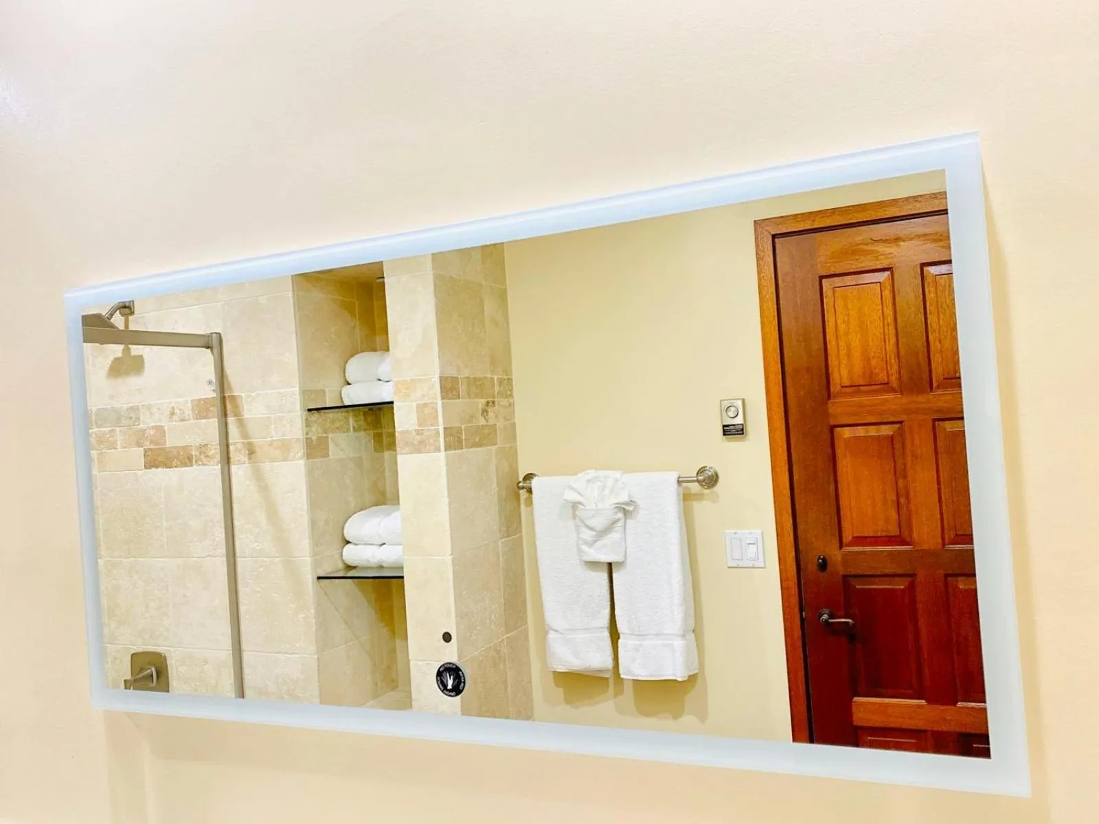 Hamilton Cove-Boho Chic Villa w/Golf Cart...No pets.