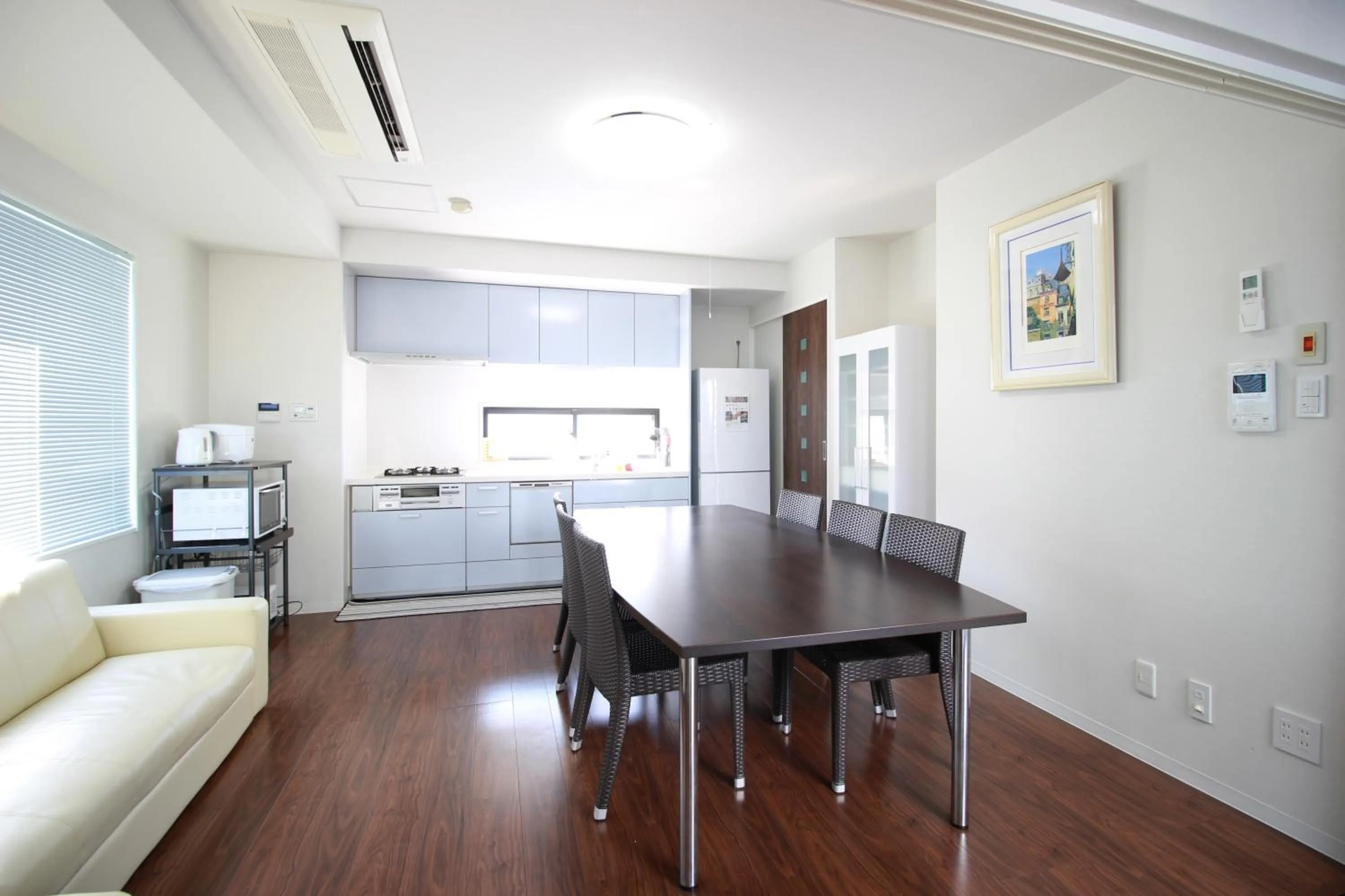 Dining area in Atrium Deluxe Apartments Osaka - Self Check-In Only