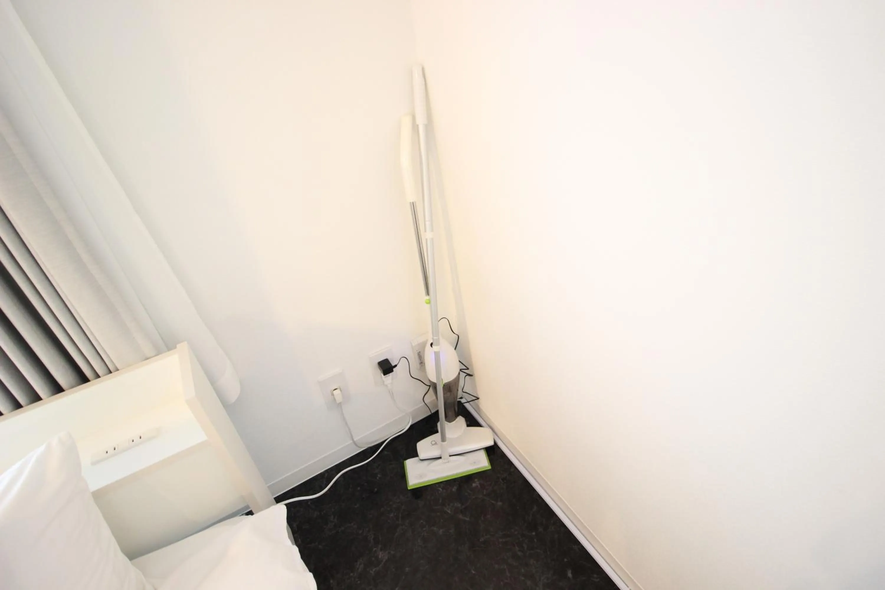 Atrium Deluxe Apartments Osaka - Self Check-In Only