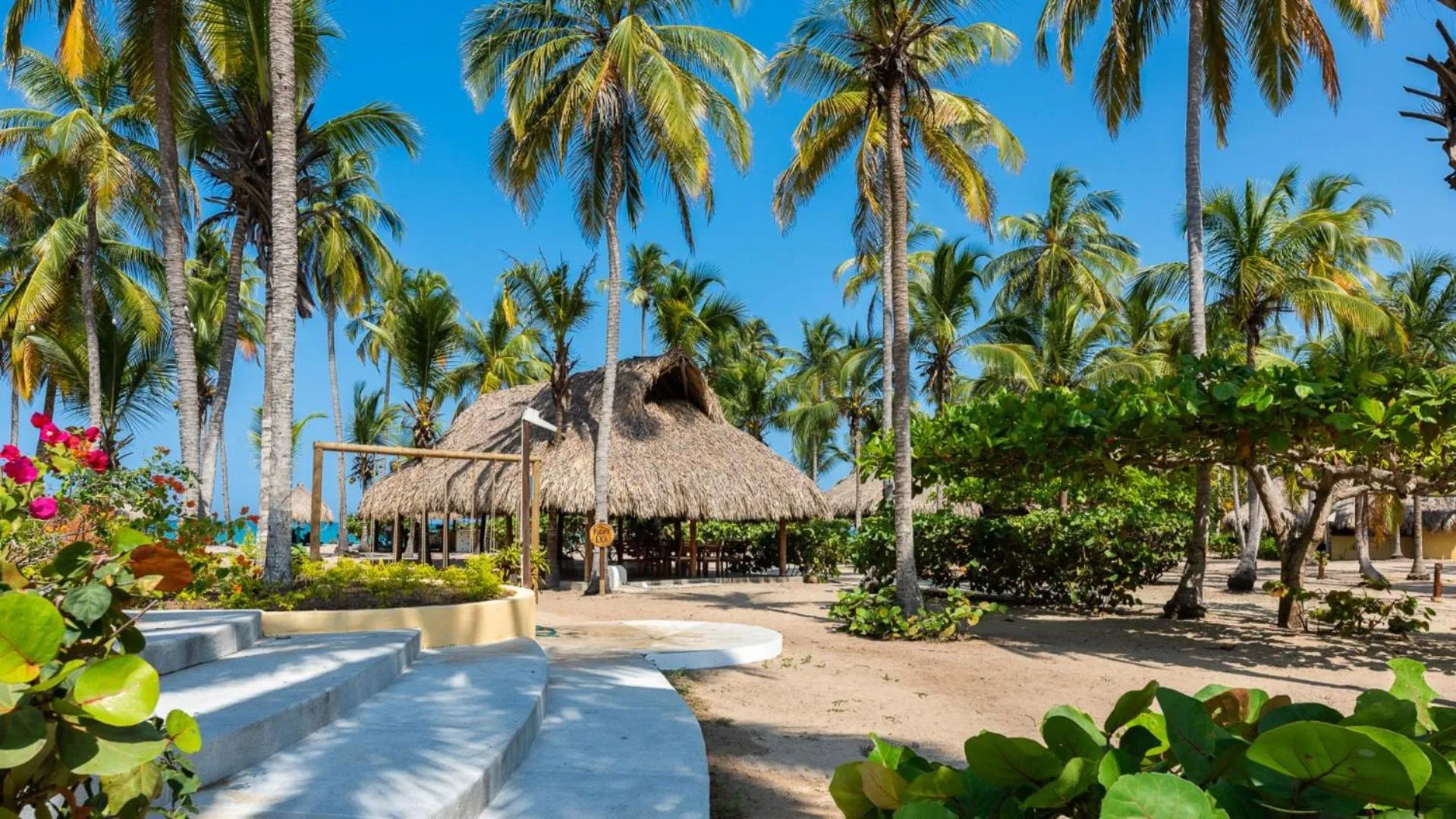 Restaurant/places to eat in Aite Eco Resort