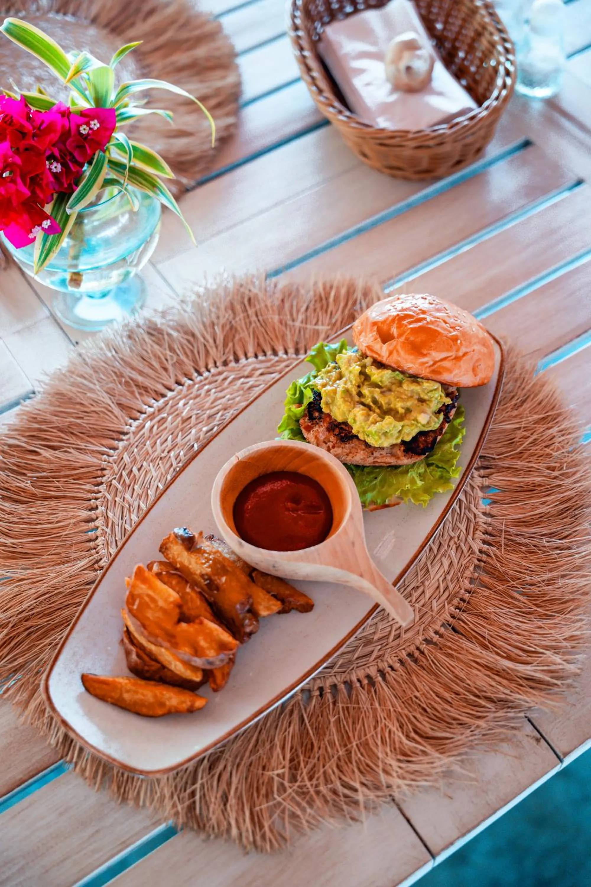 Restaurant/places to eat in Aite Eco Resort