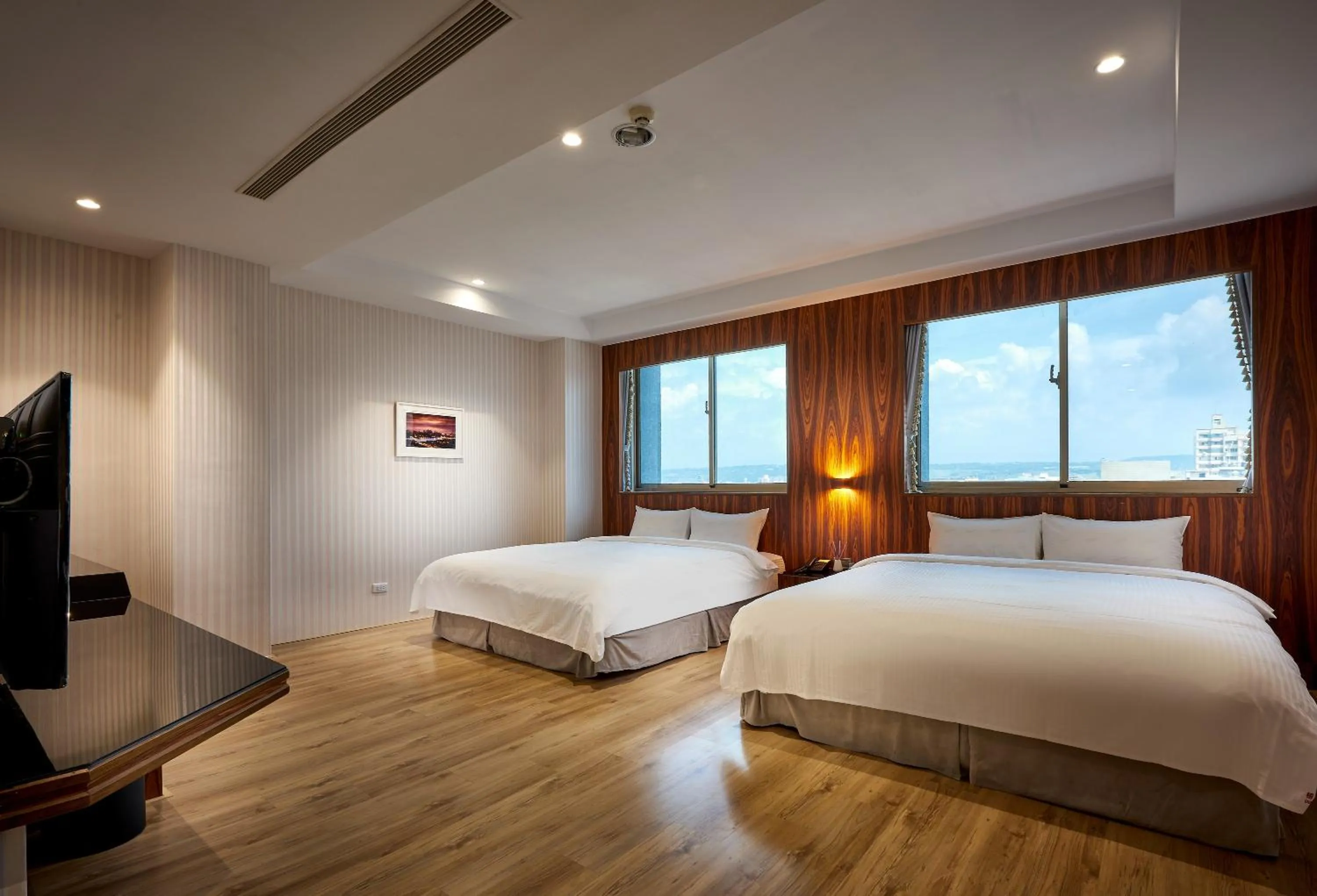 Photo of the whole room, Bed in Oursea Hotel
