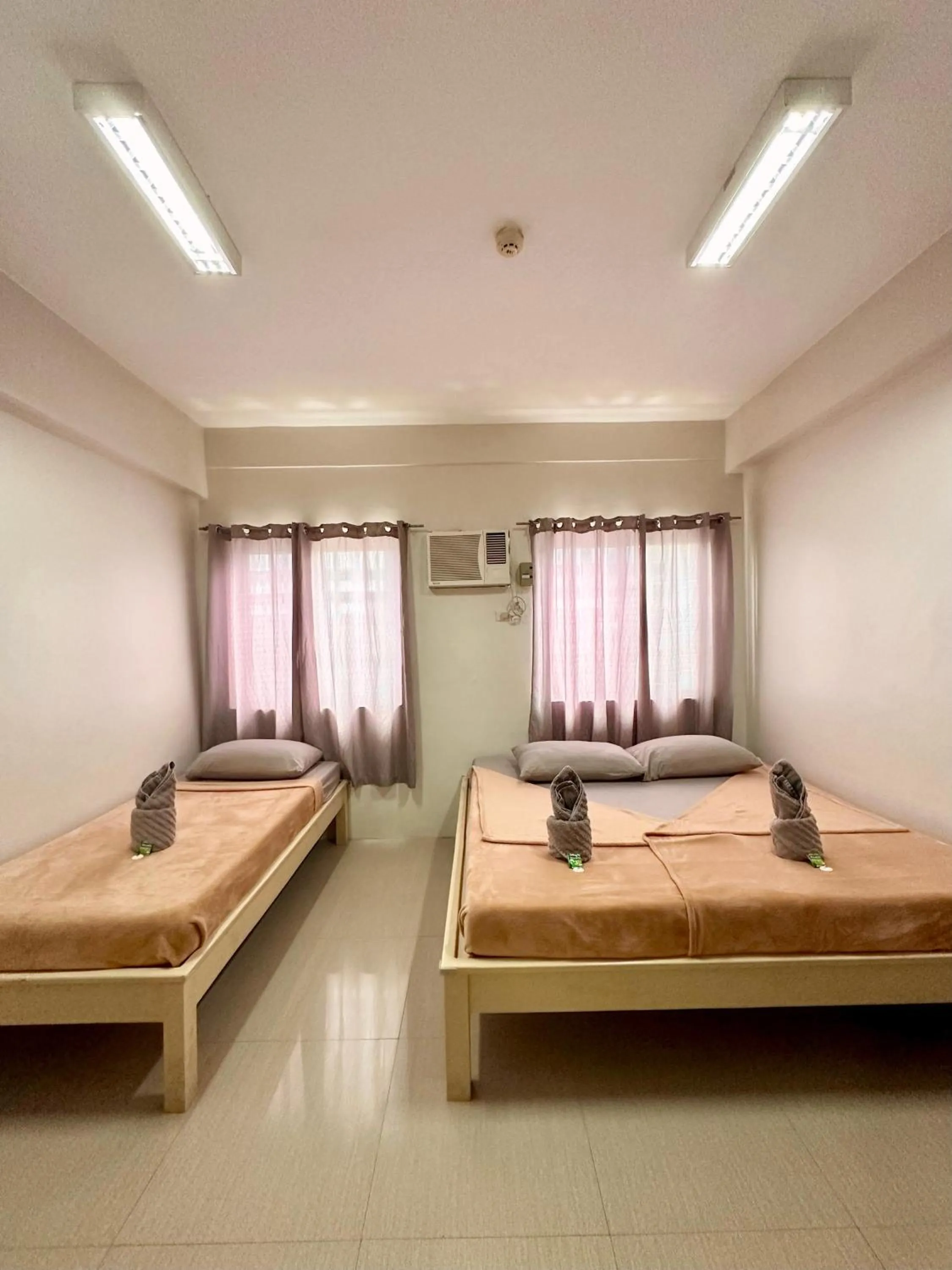 Bed in LOC Residence Inn