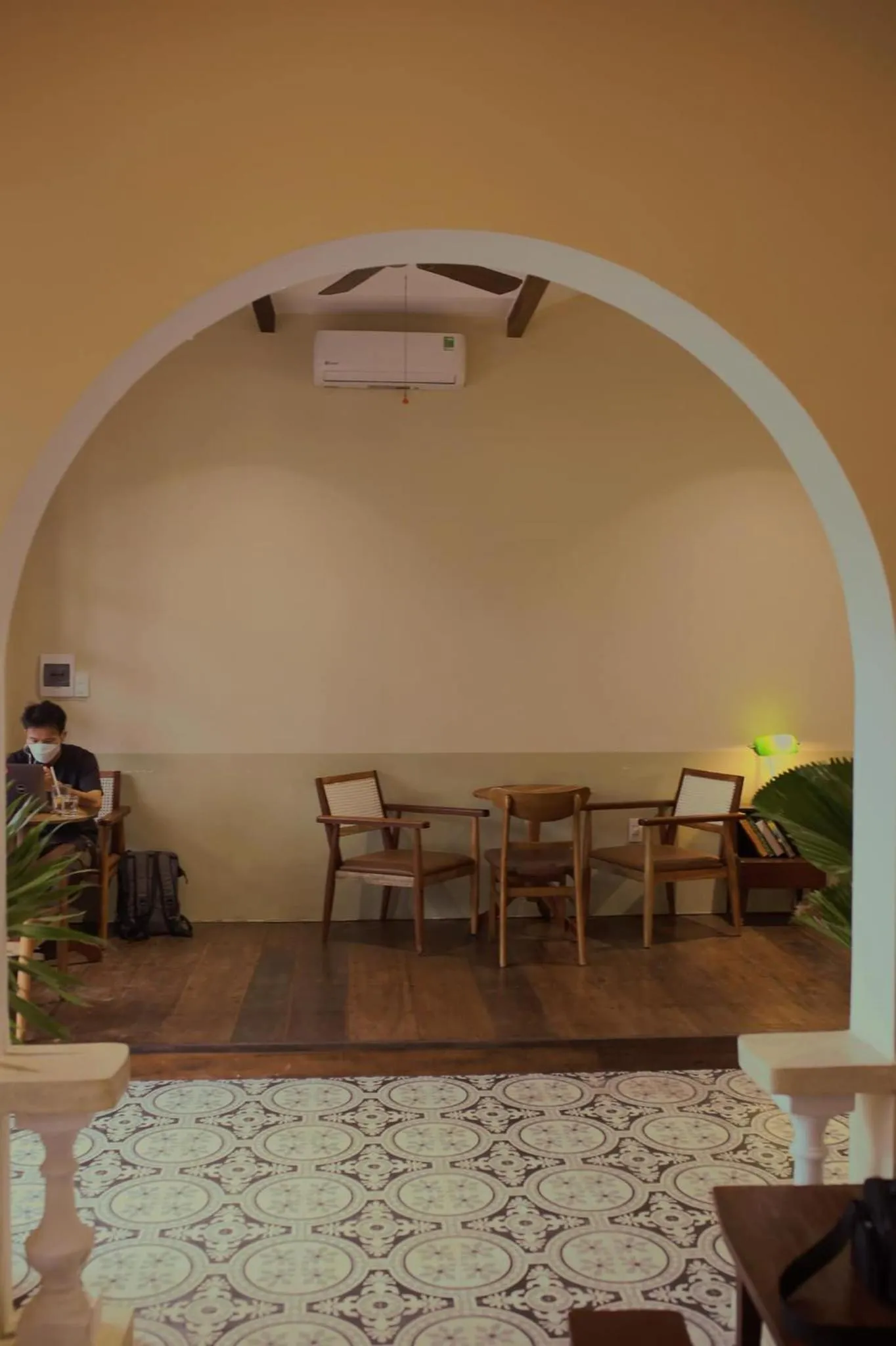 Restaurant/places to eat in SOLEIL BOUTIQUE