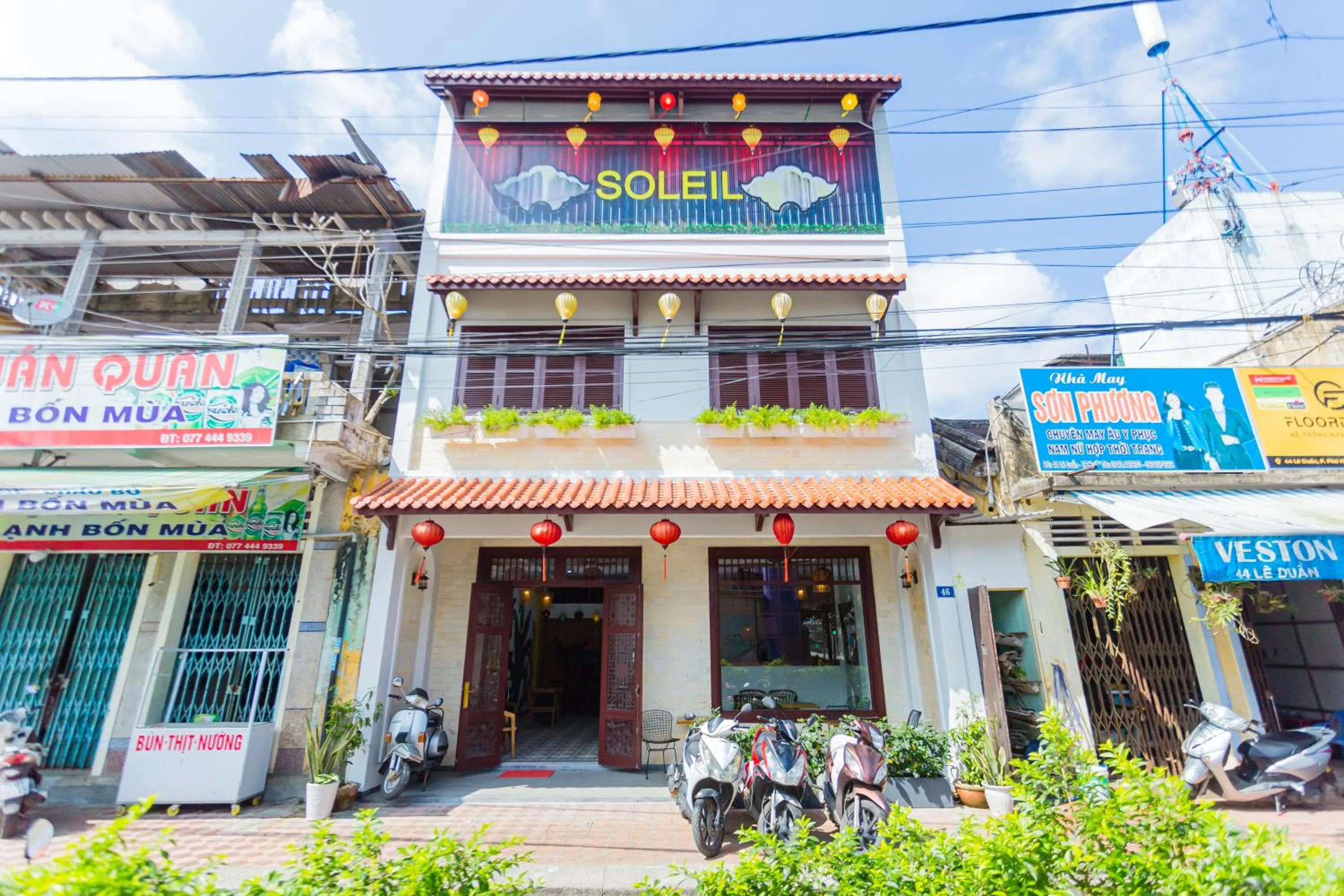 Property building in SOLEIL BOUTIQUE