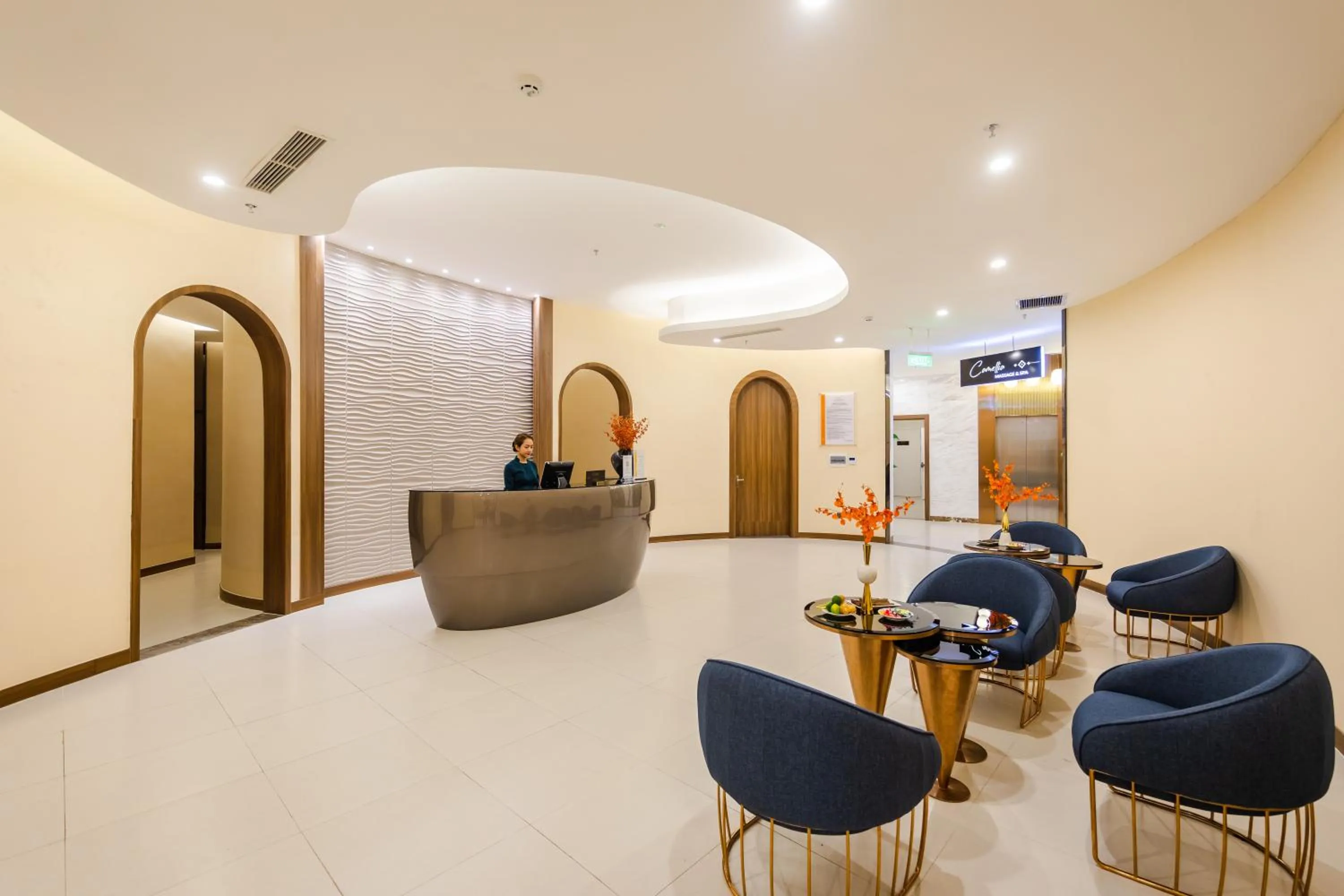 Massage in Muong Thanh Luxury Ha Long Centre Hotel