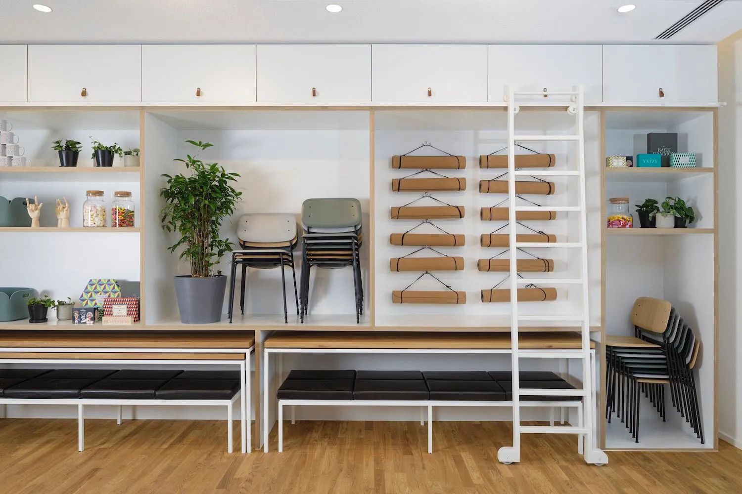 Meeting/conference room in Zoku Vienna