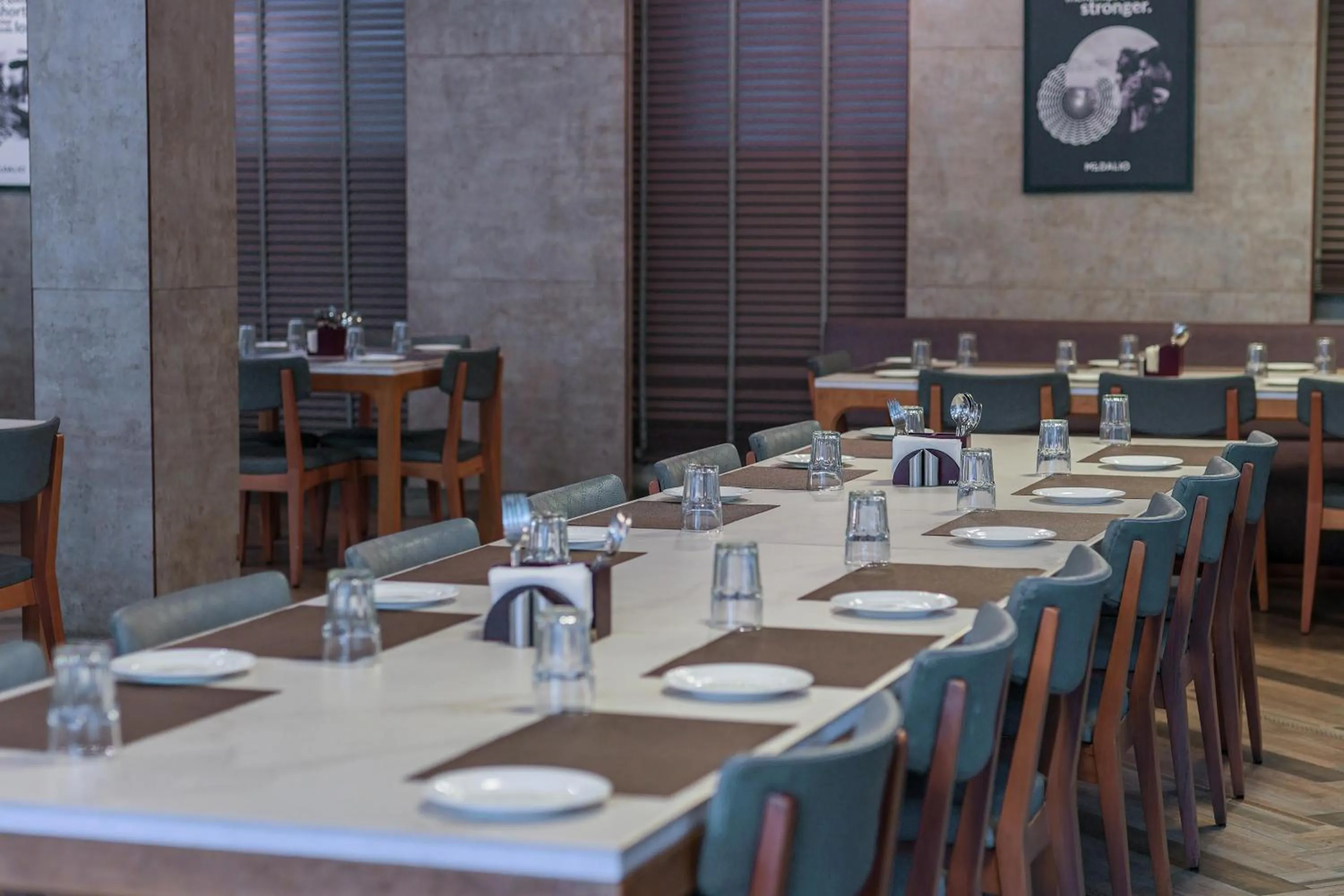 Restaurant/places to eat in Treebo Tryst Sr House With Mountain View Udaipur