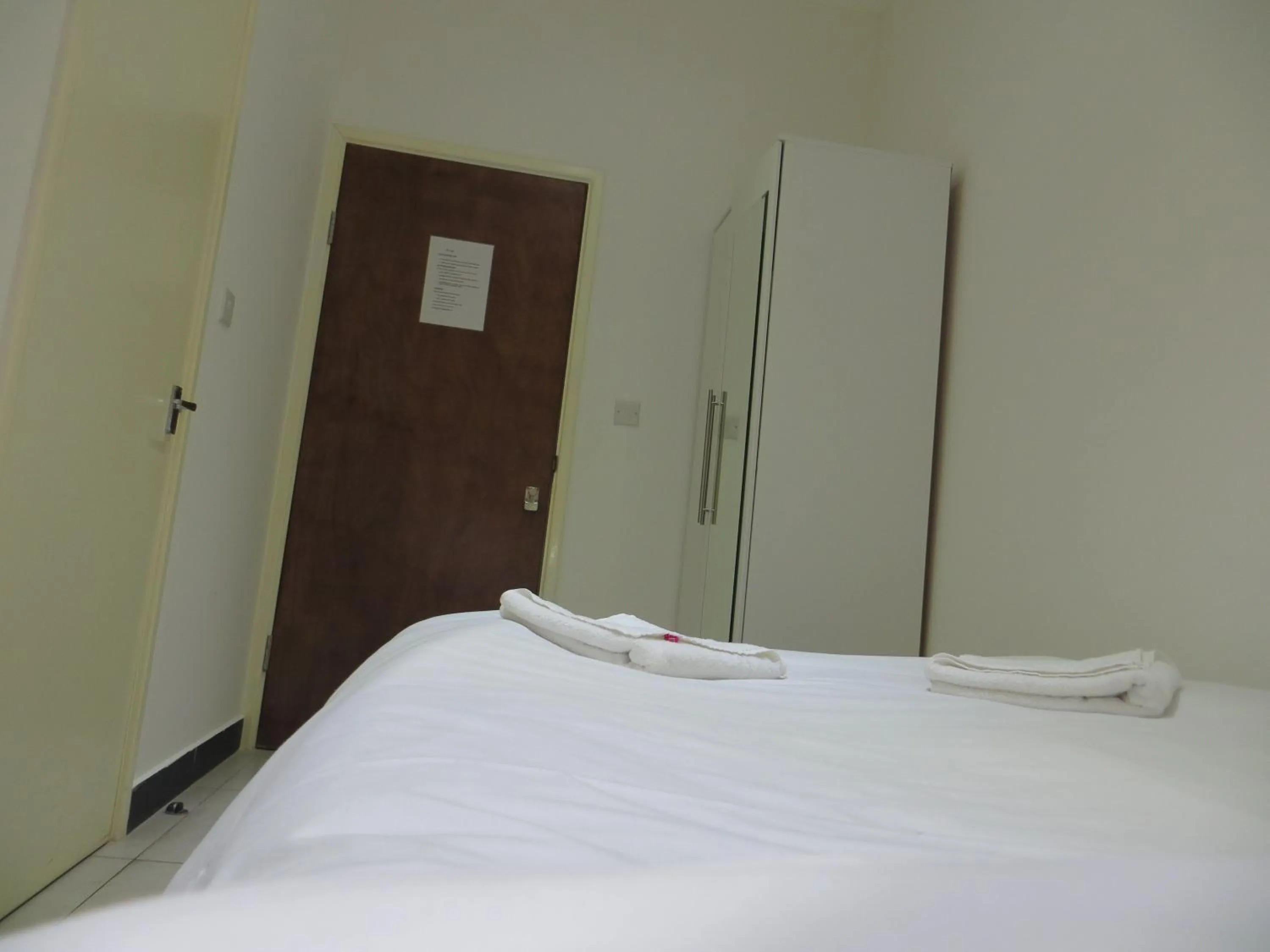 Photo of the whole room in Abercorn House